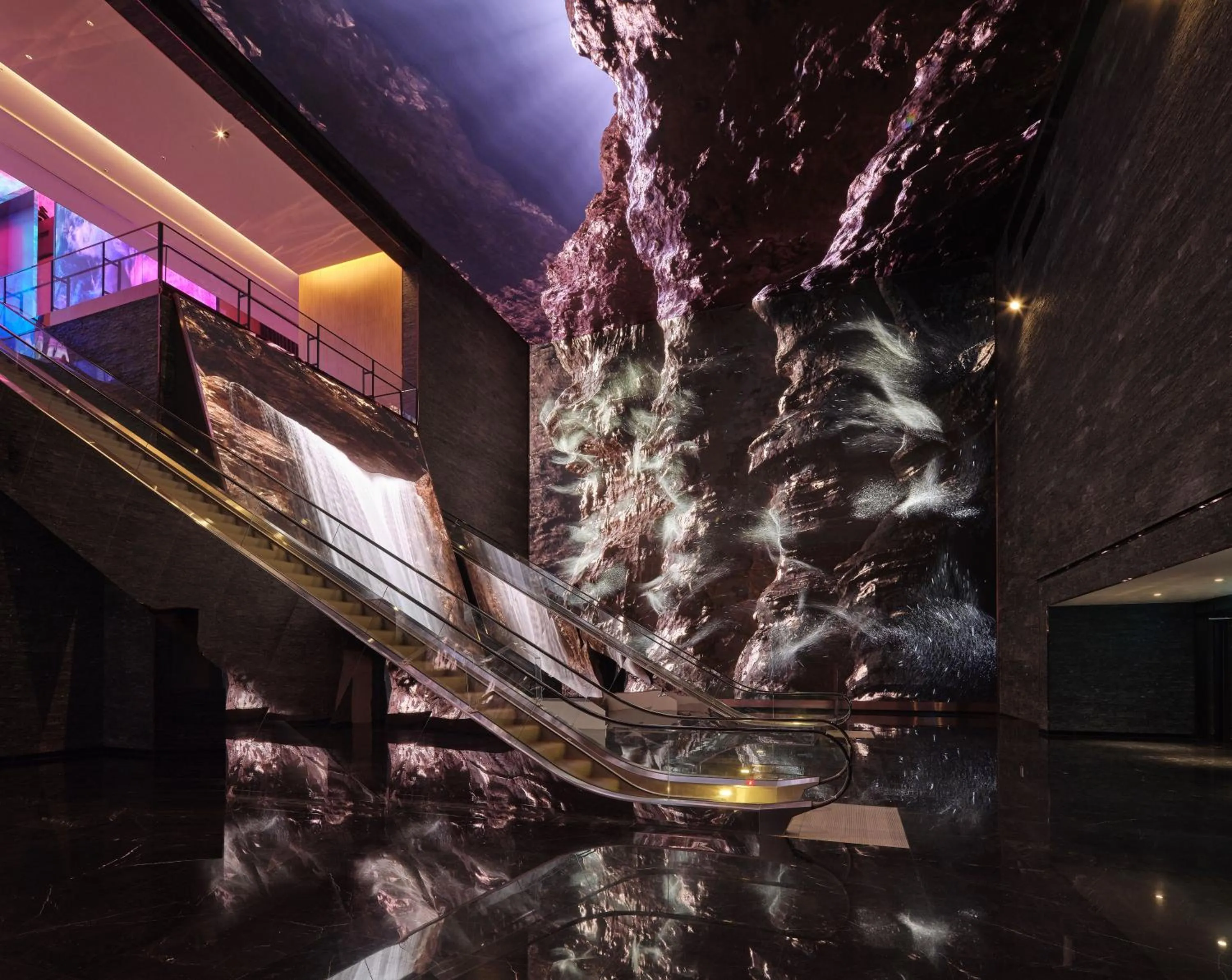 Entertainment in INSPIRE Entertainment Resort