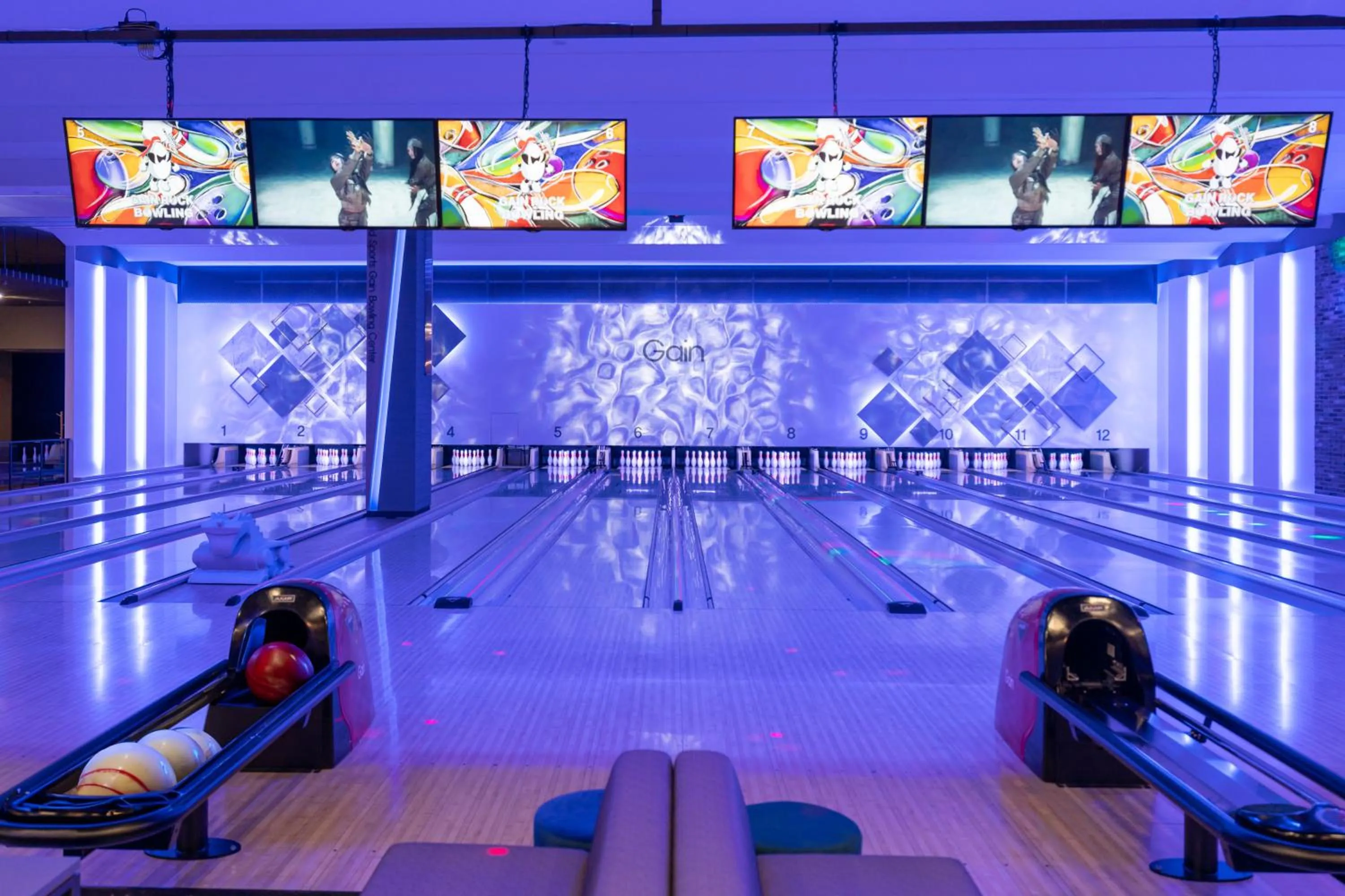 Bowling in INSPIRE Entertainment Resort
