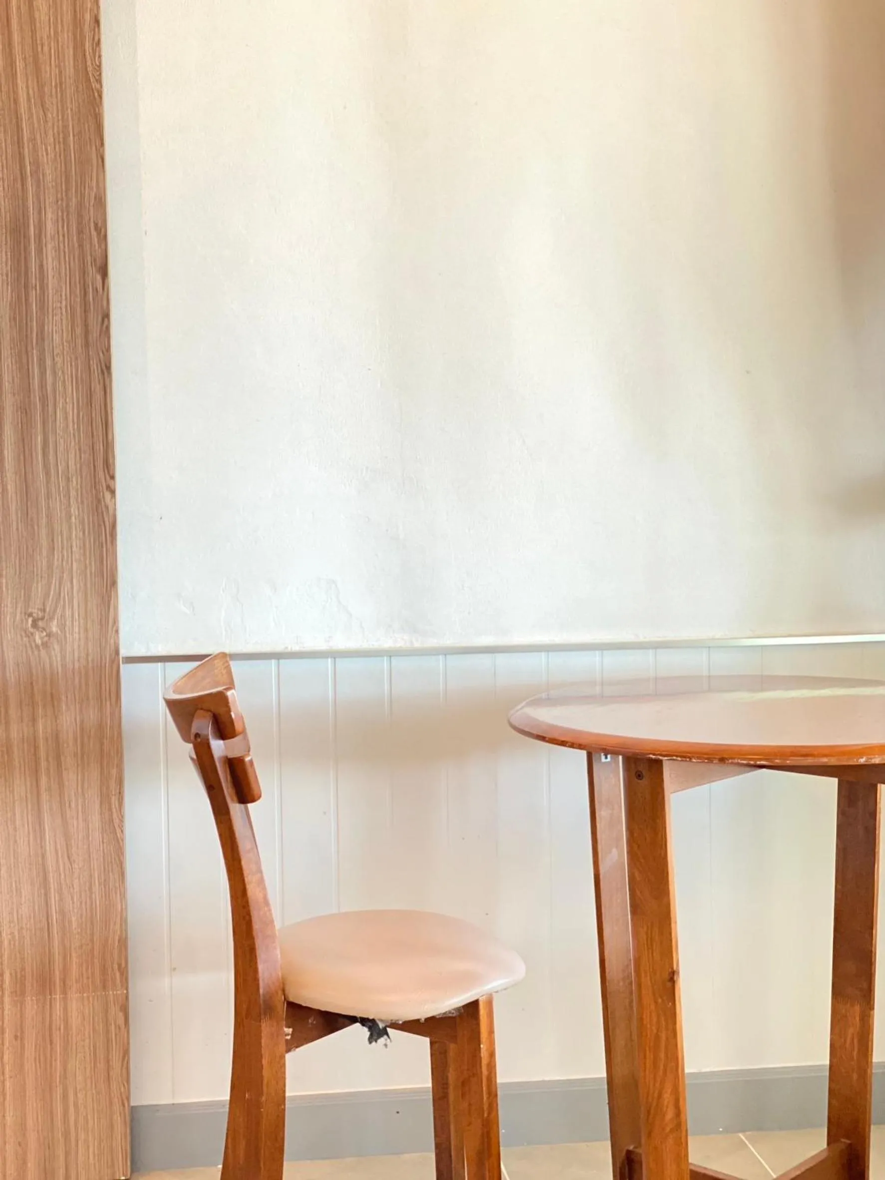 Living room in Laemsing Natural Beach Resort