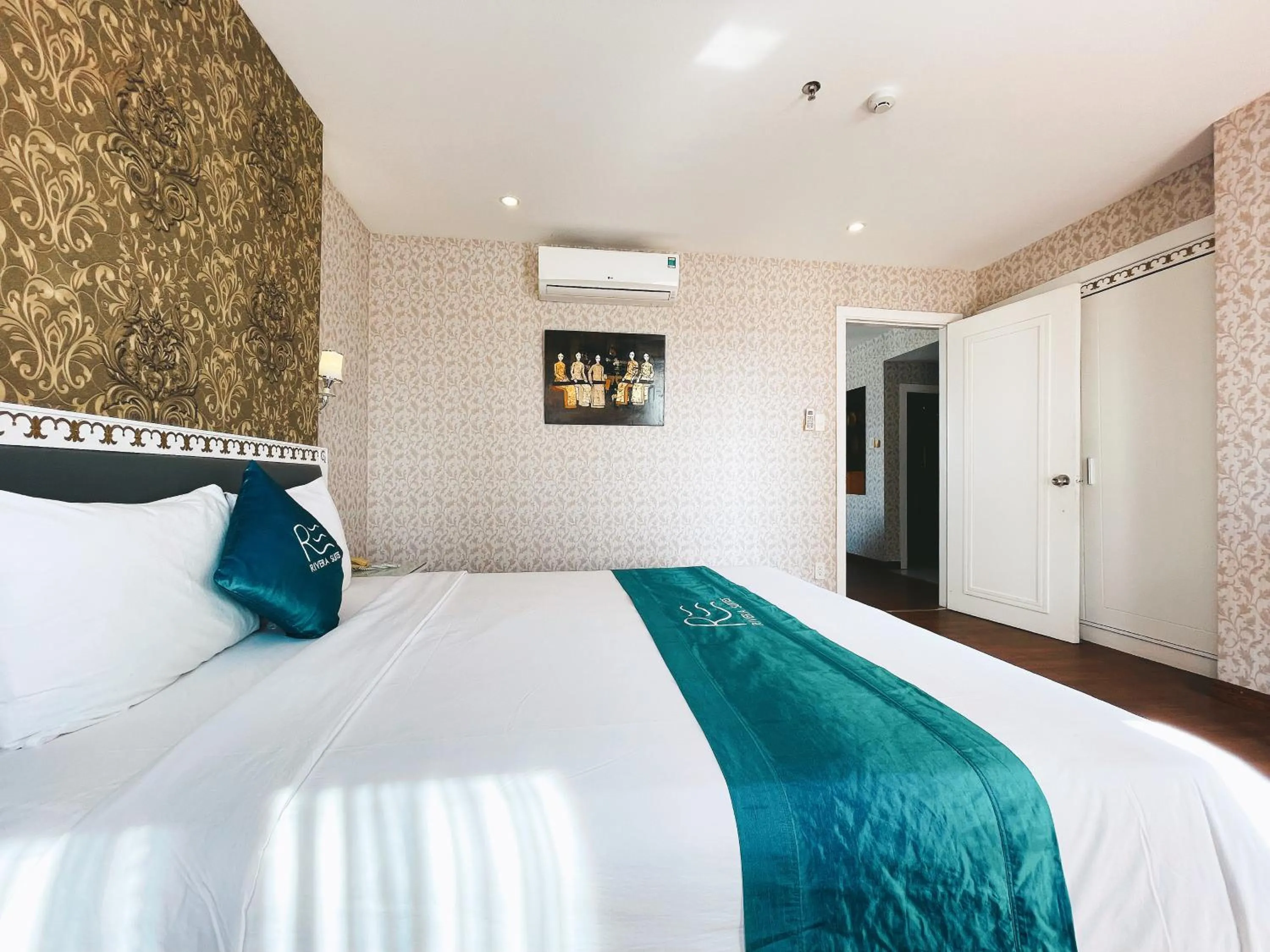 Bed in Rivera Boutique Hotel