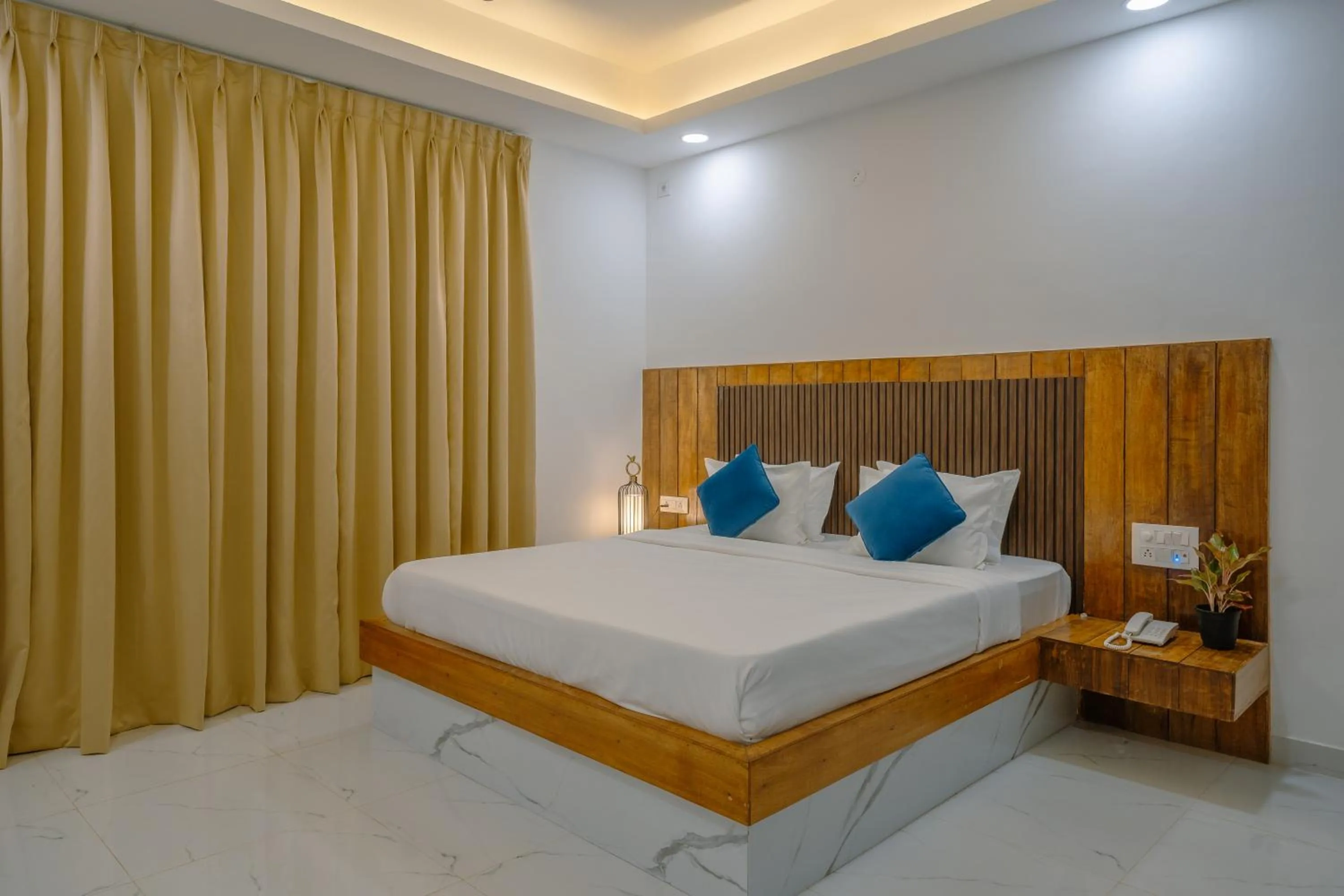 Bedroom in SUN in SEA BEACH RESORT