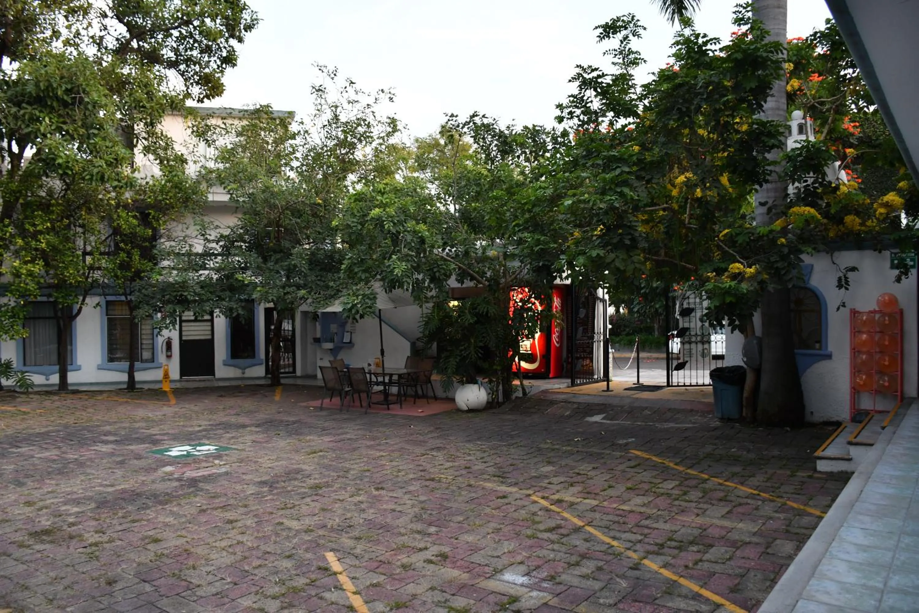 Patio in Hotel Posada Santa Fe