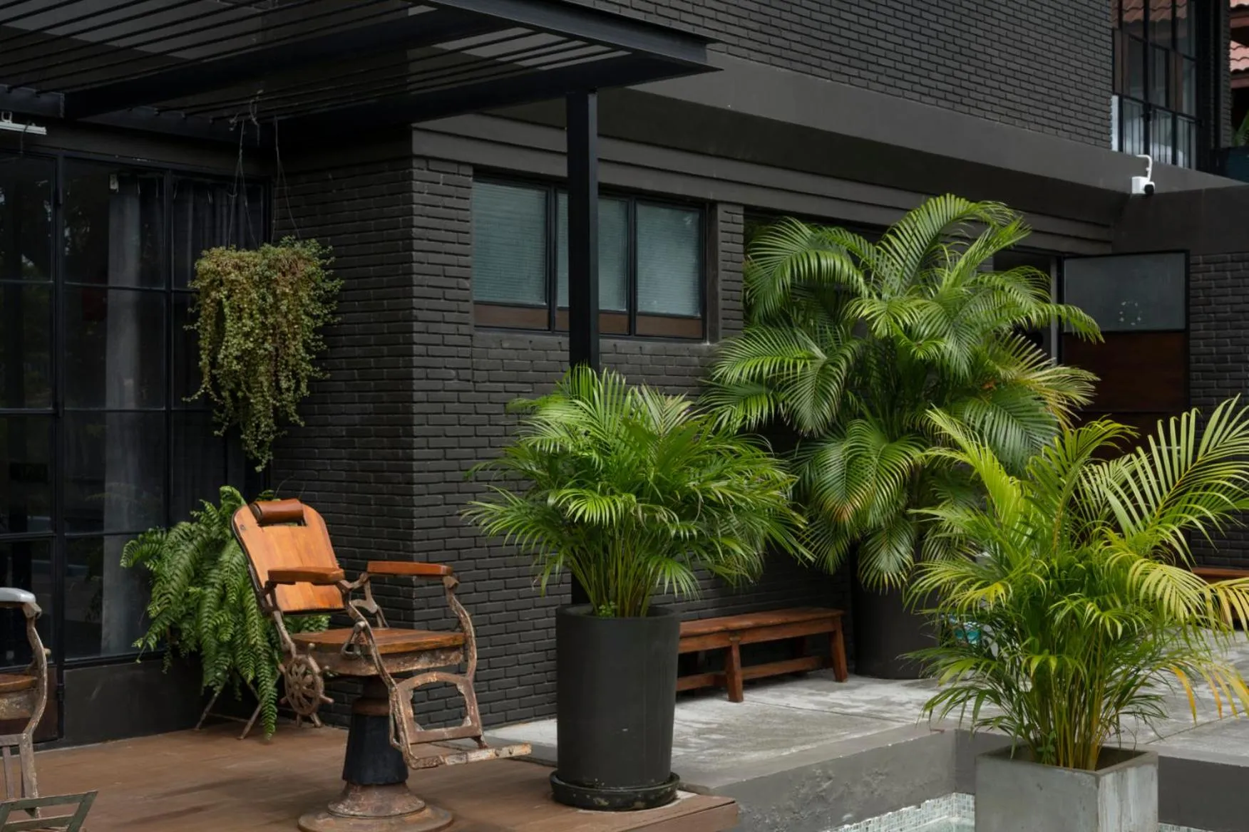 Patio in Phrip Phri Luxury Pool Villas