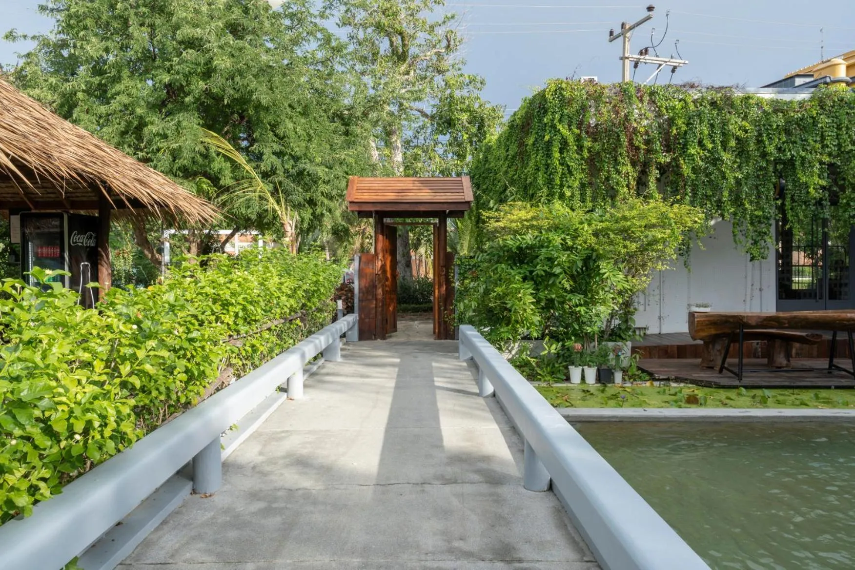 Garden in Phrip Phri Luxury Pool Villas