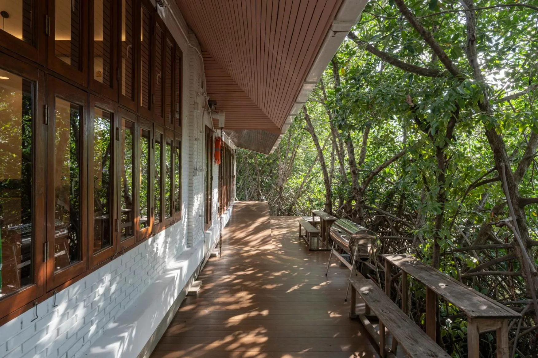 Garden in Phrip Phri Luxury Pool Villas