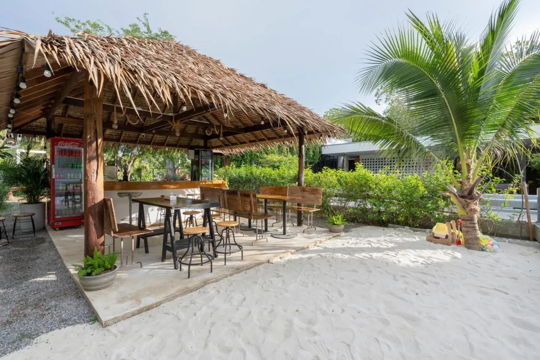 Restaurant/places to eat in Phrip Phri Luxury Pool Villas Restaurant/places to eat in Phrip Phri Luxury Pool Villas