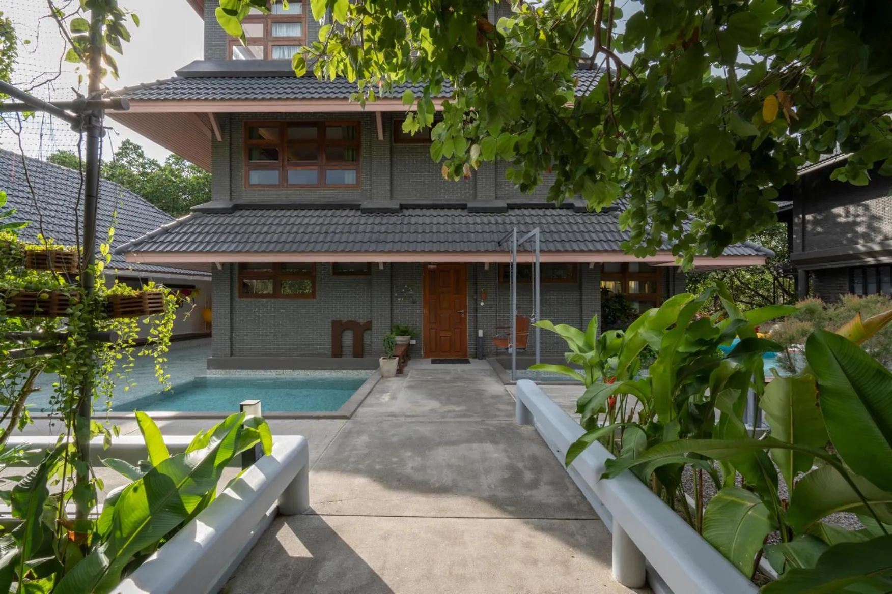 Garden view in Phrip Phri Luxury Pool Villas