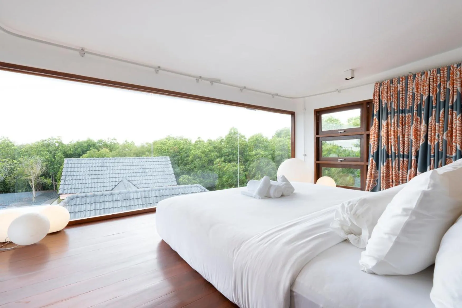 View (from property/room), Bed in Phrip Phri Luxury Pool Villas