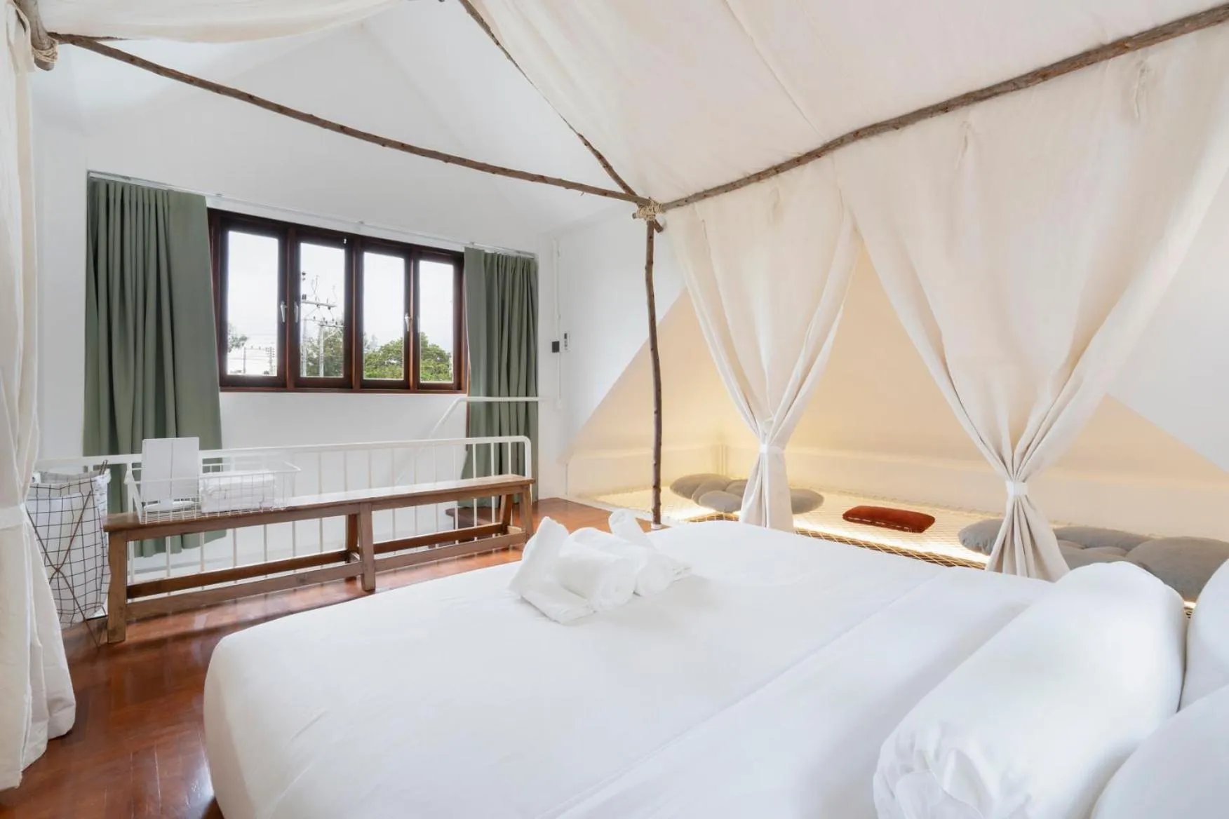 Bedroom, Bed in Phrip Phri Luxury Pool Villas