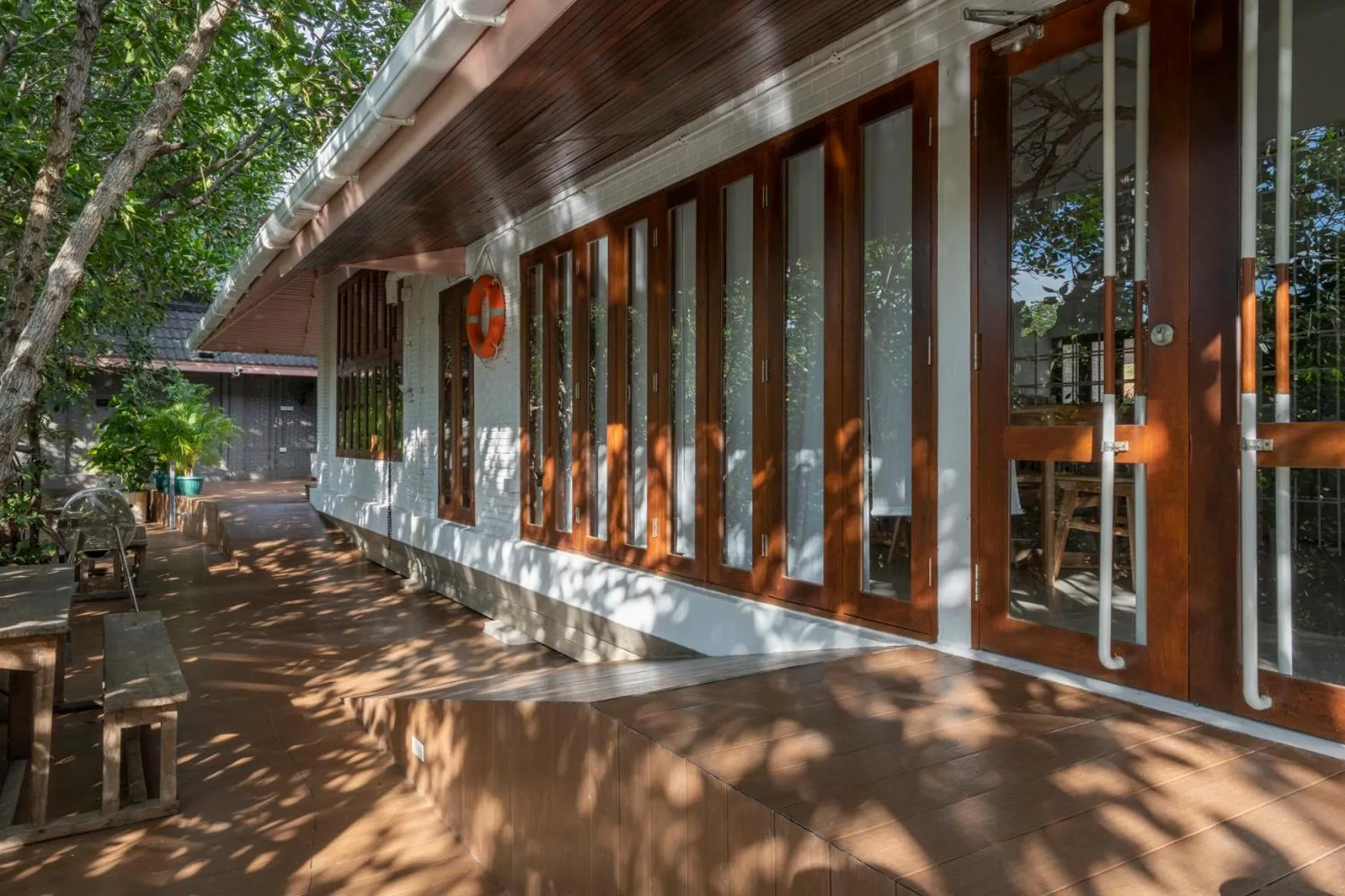 Day in Phrip Phri Luxury Pool Villas