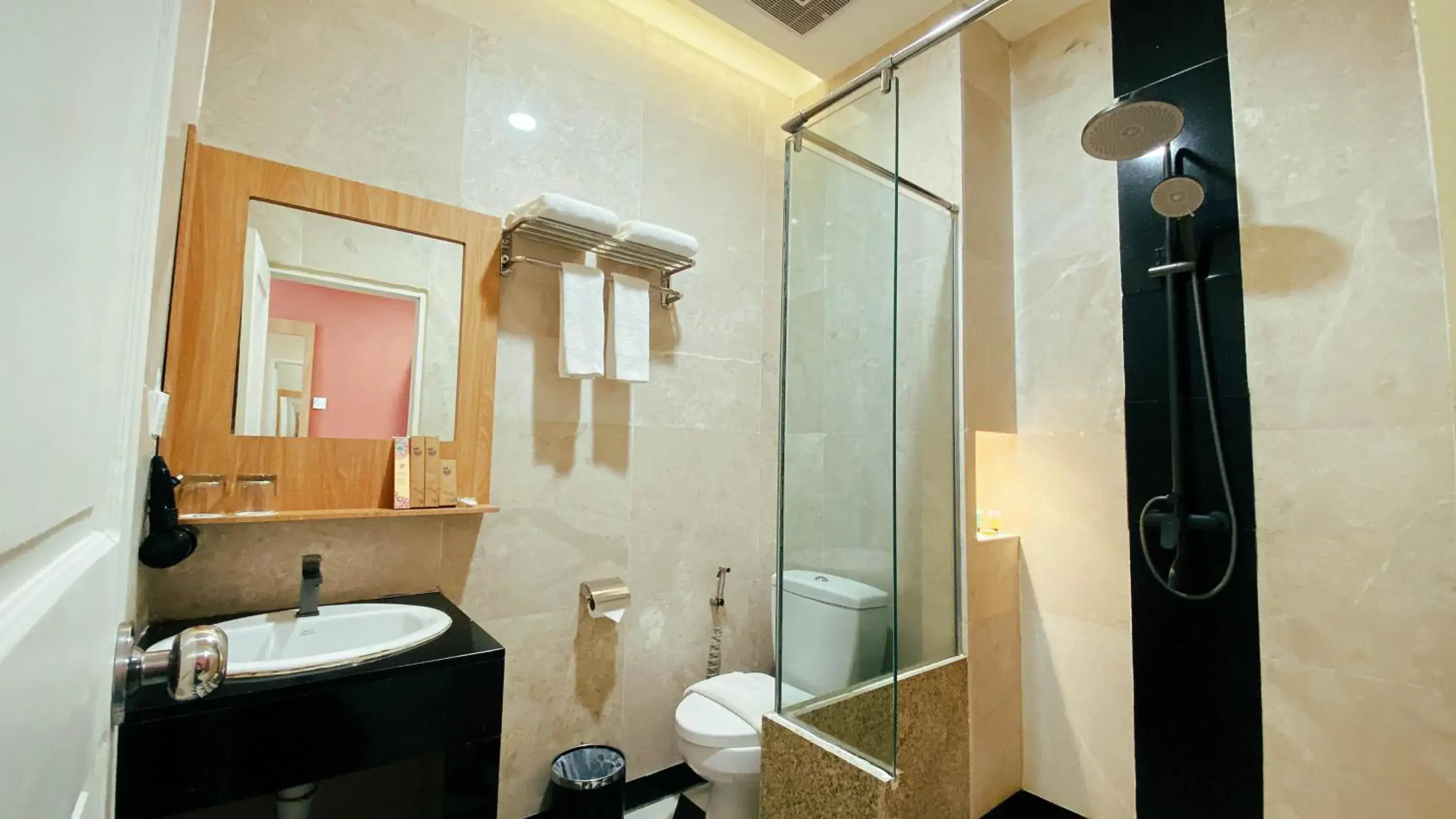 Bathroom in Agro Hotel Bintan Bathroom in Agro Hotel Bintan
