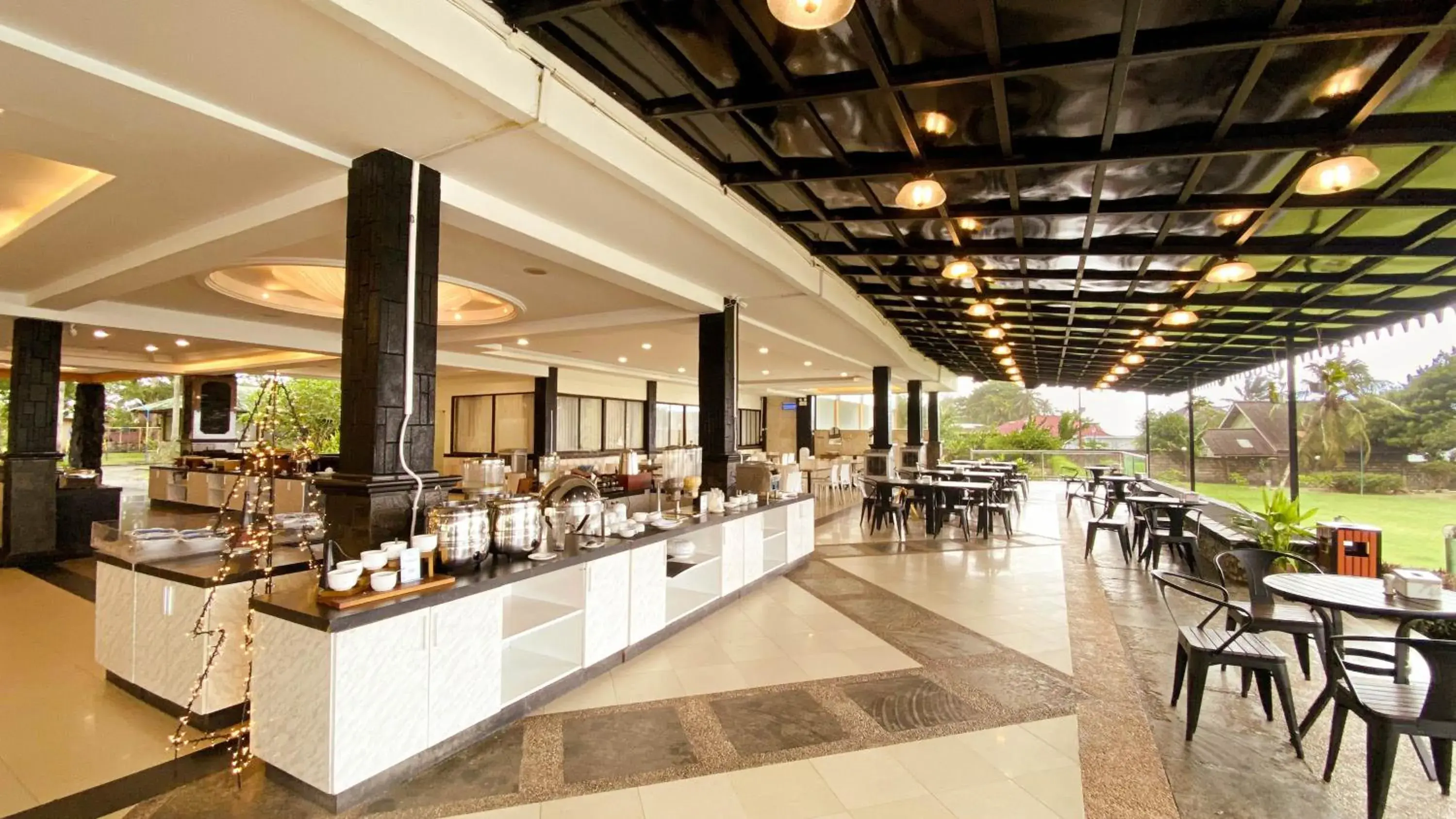 Breakfast in Agro Hotel Bintan Breakfast in Agro Hotel Bintan