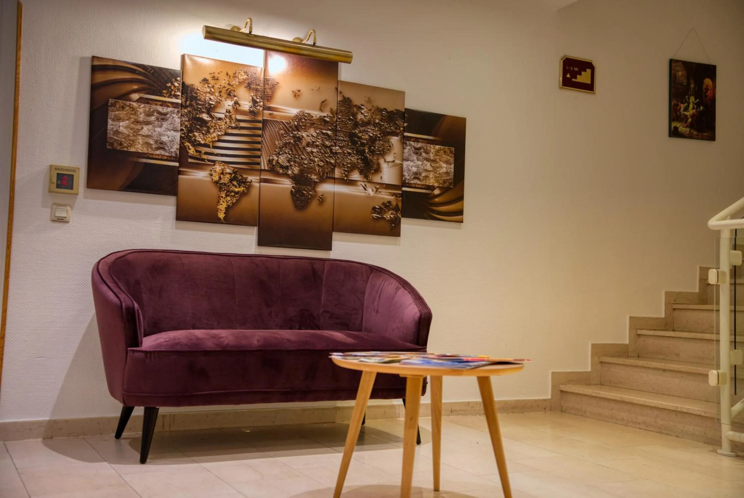 Lobby or reception in Hotel National