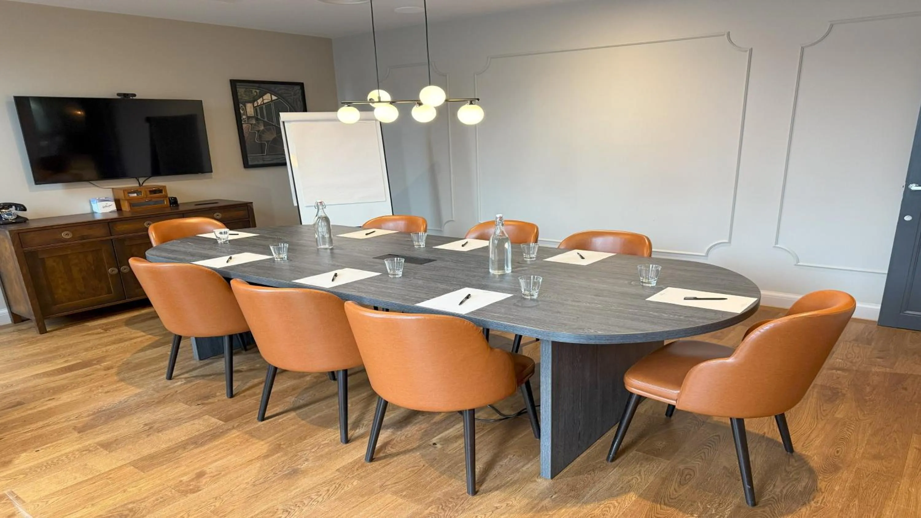Meeting/conference room in Hotel Indigo Coventry by IHG