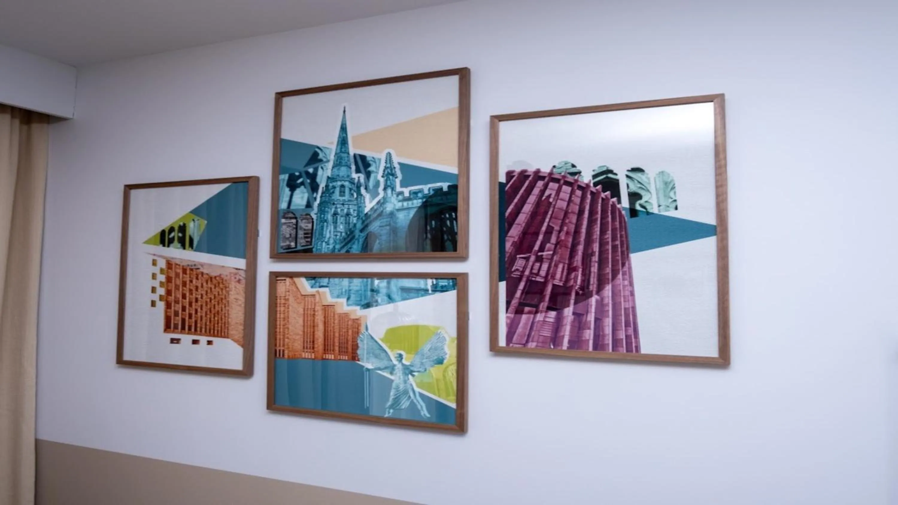 Photo of the whole room in Hotel Indigo Coventry by IHG