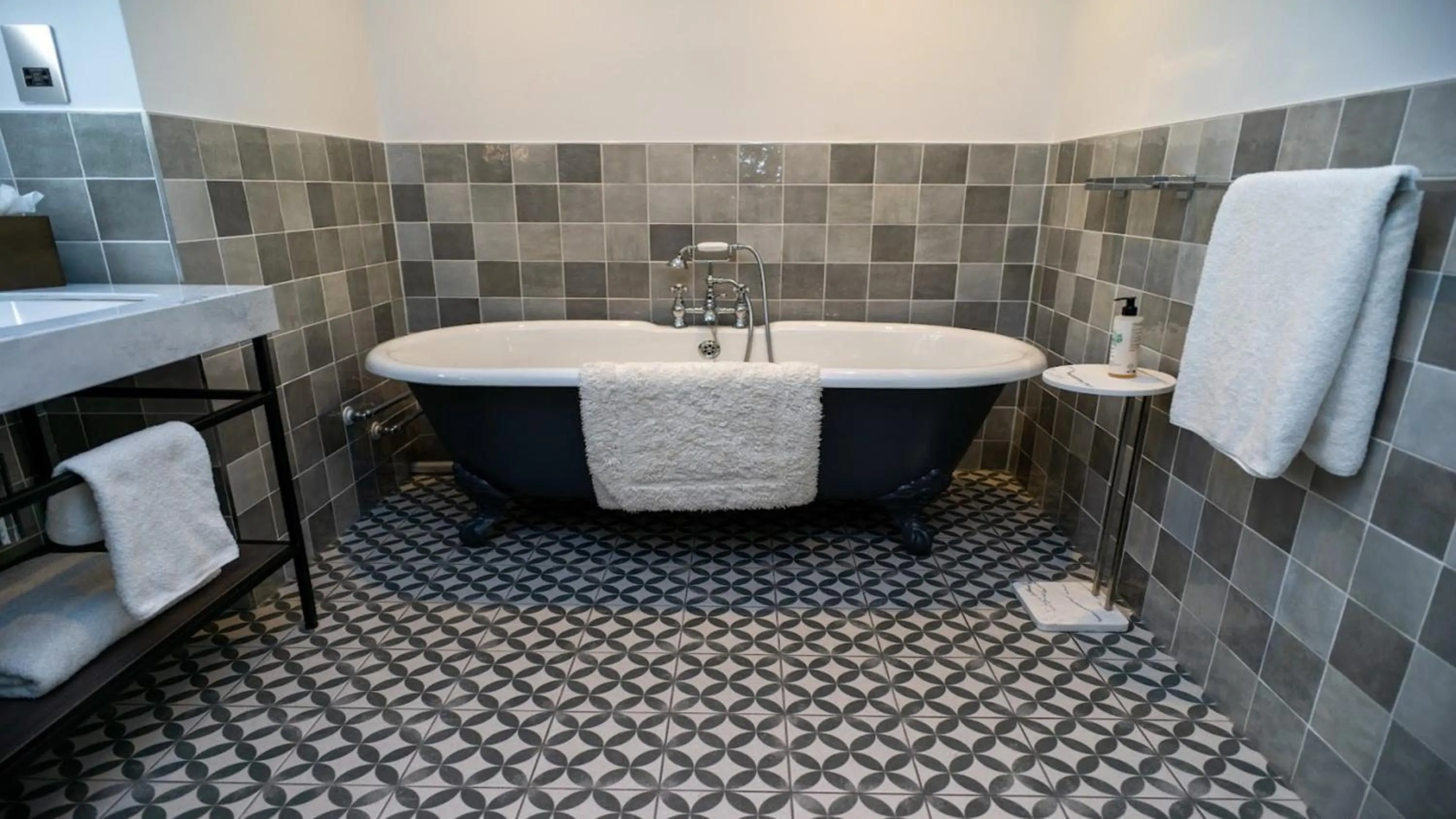 Bathroom in Hotel Indigo Coventry by IHG