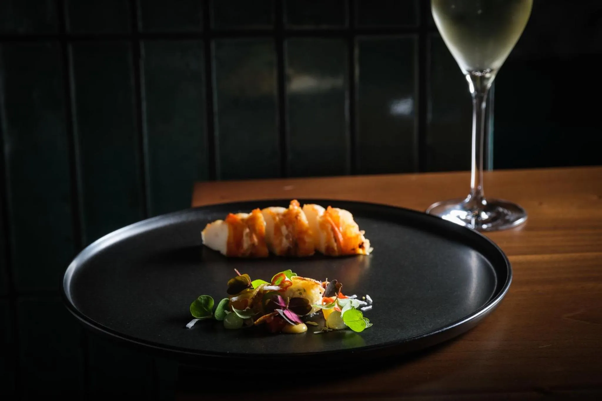 Restaurant/places to eat in Hotel Indigo Grand Cayman by IHG