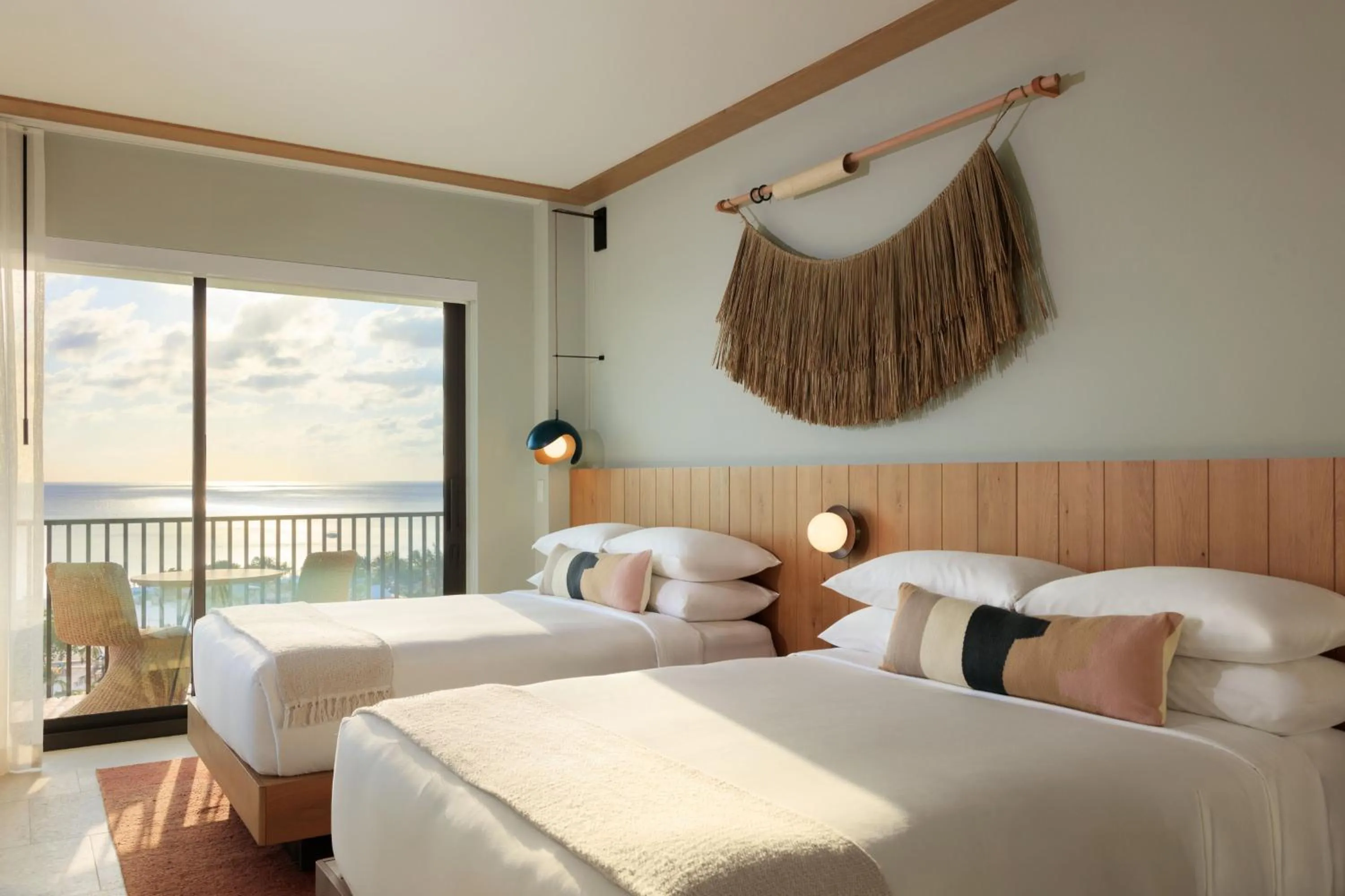 Photo of the whole room, Bed in Hotel Indigo Grand Cayman by IHG