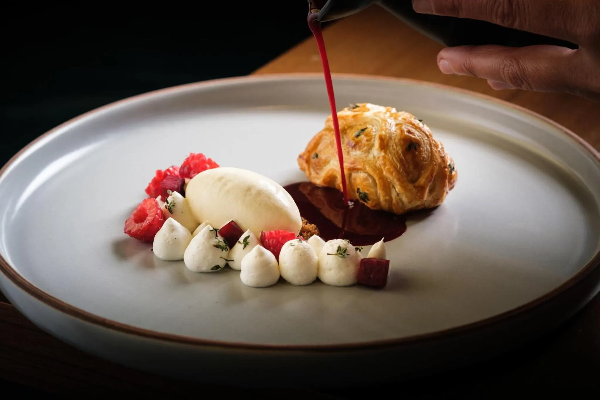 Restaurant/places to eat in Hotel Indigo Grand Cayman by IHG