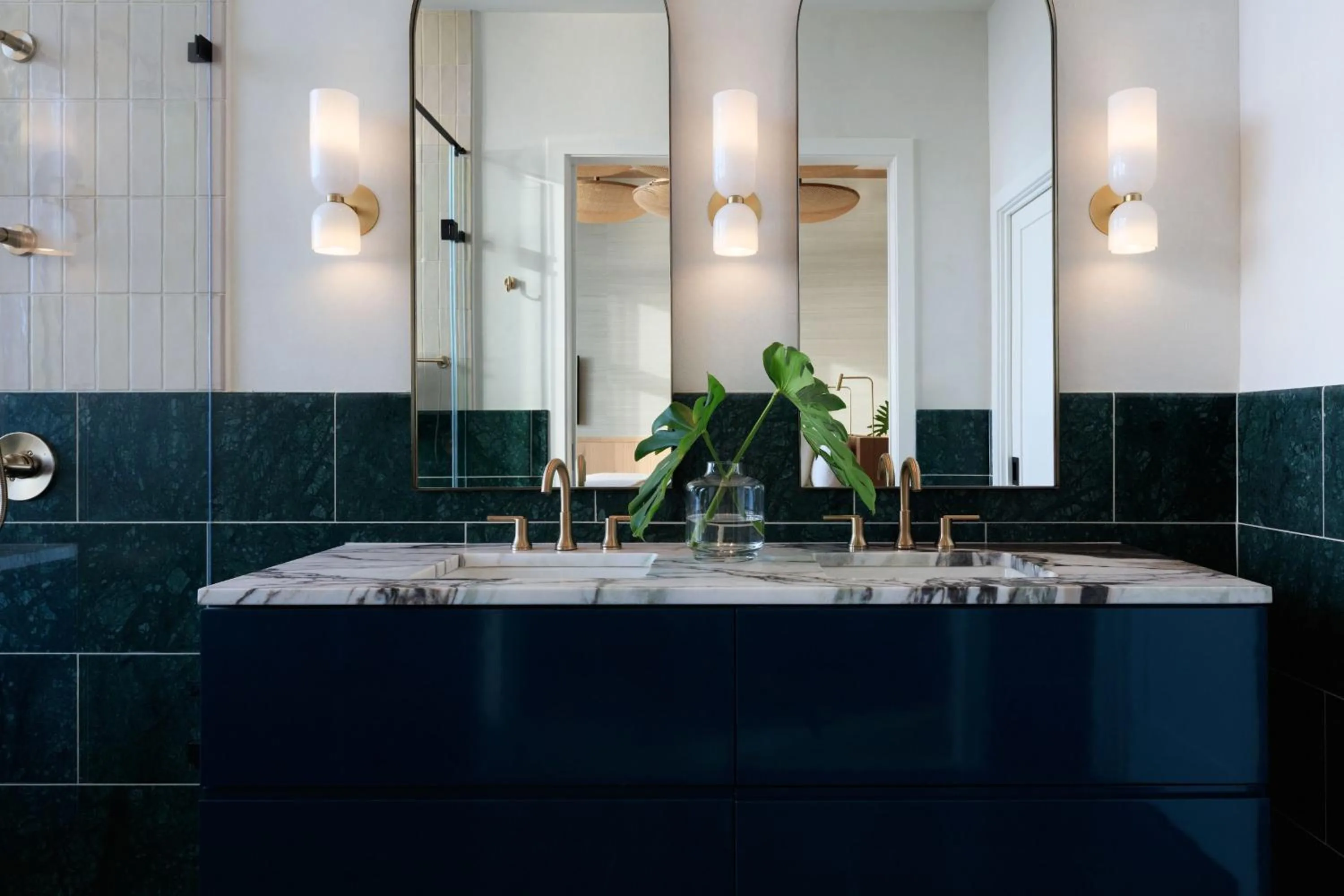 Photo of the whole room in Hotel Indigo Grand Cayman by IHG