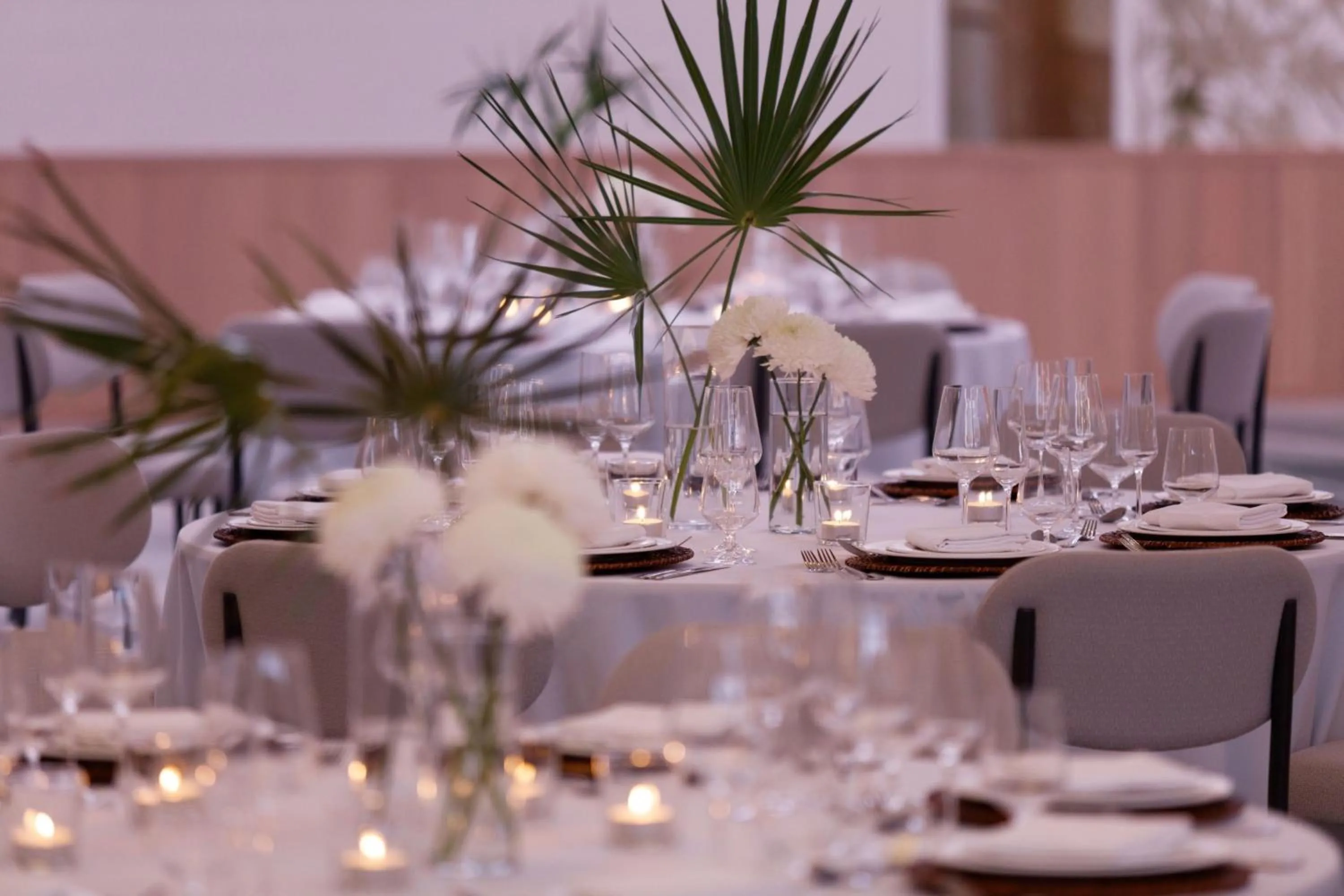 Meeting/conference room in Hotel Indigo Grand Cayman by IHG