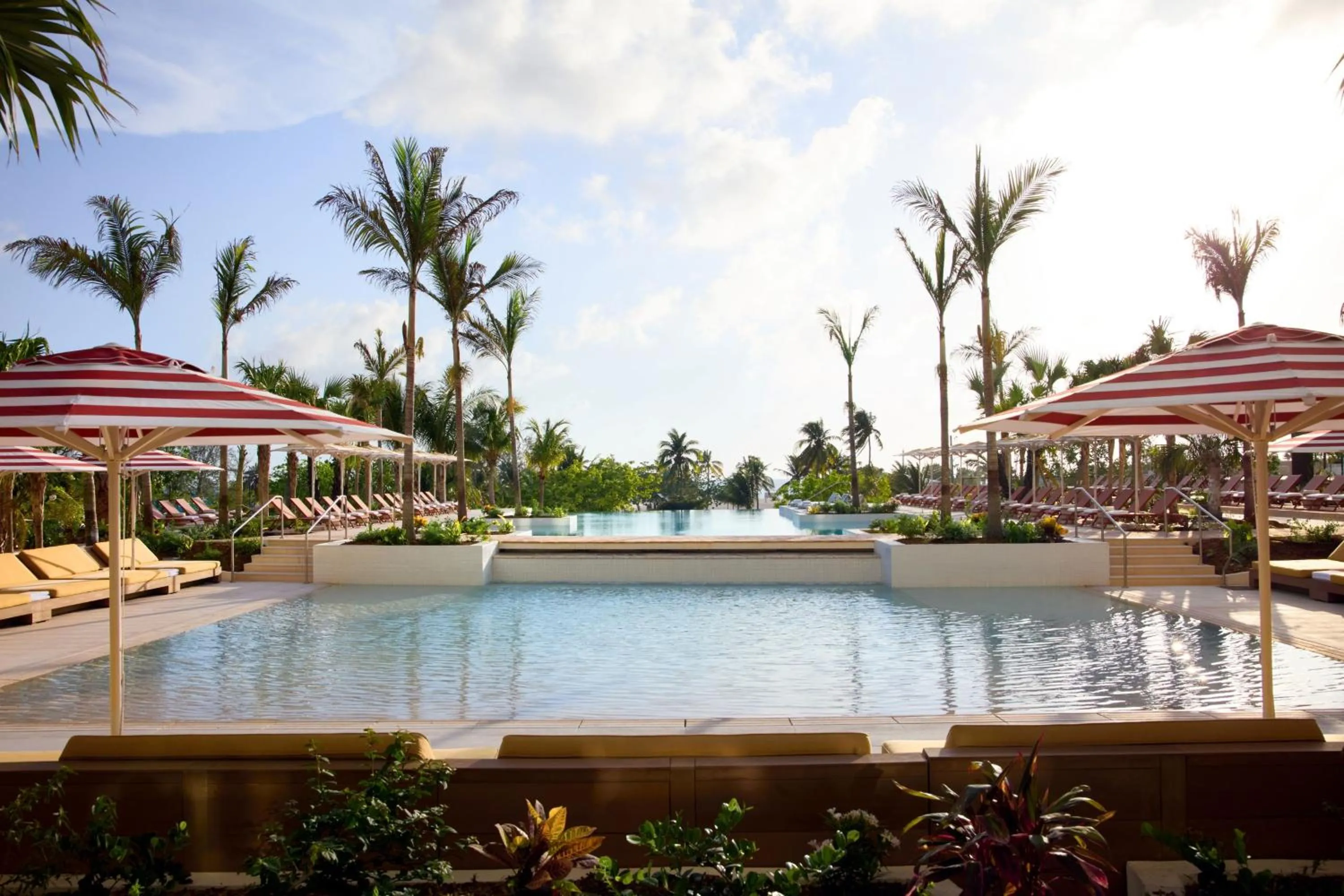 Property building in Hotel Indigo Grand Cayman by IHG