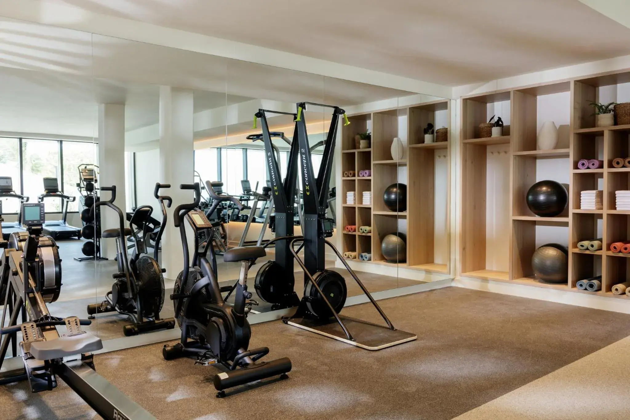 Fitness centre/facilities in Hotel Indigo Grand Cayman by IHG Fitness centre/facilities in Hotel Indigo Grand Cayman by IHG