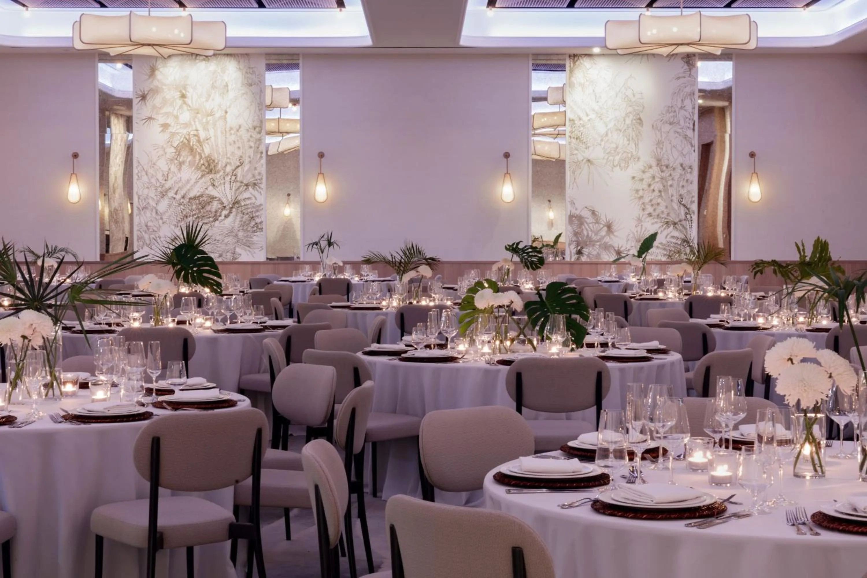 Meeting/conference room in Hotel Indigo Grand Cayman by IHG