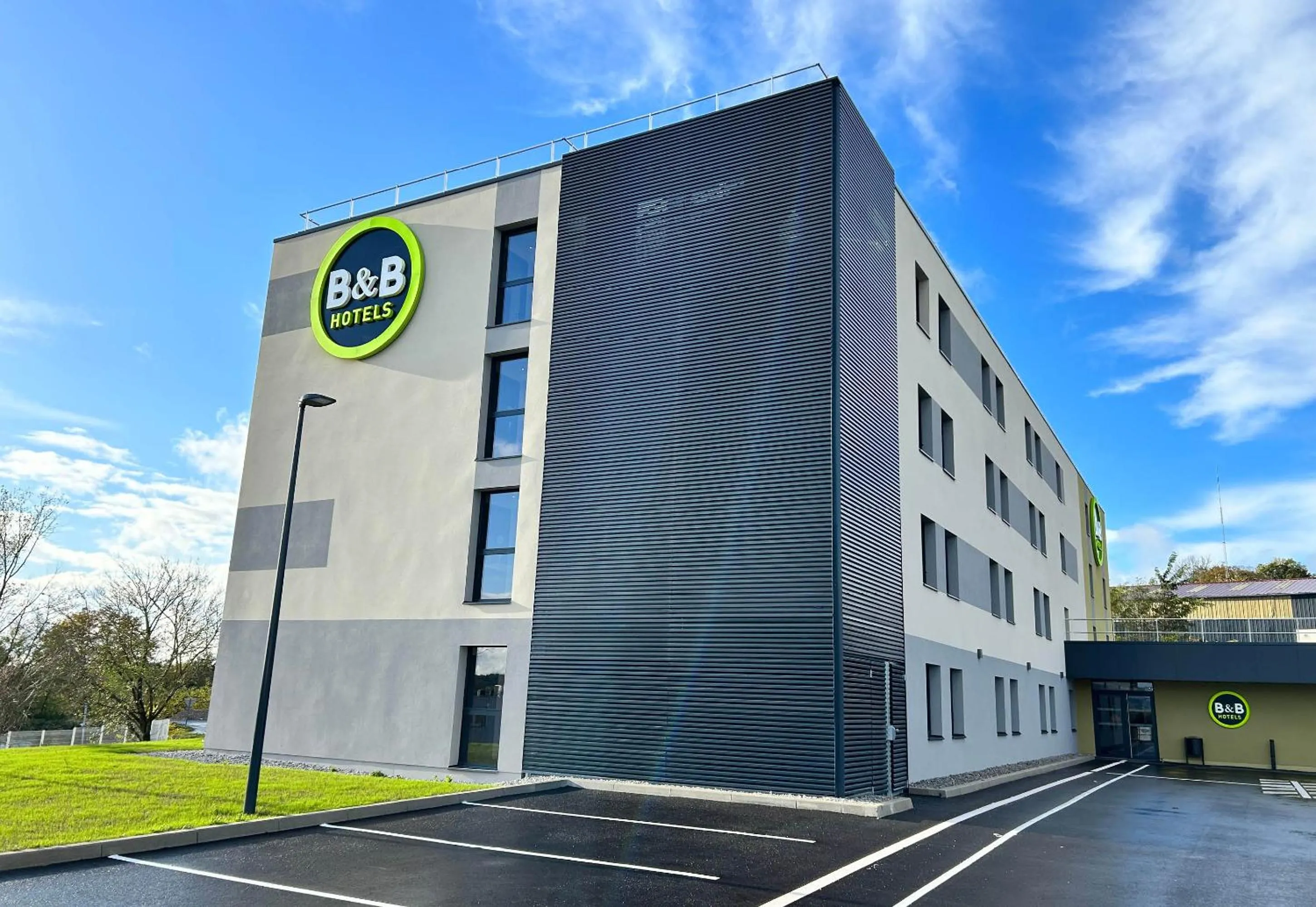 Property building in B&B HOTEL Besançon Valentin