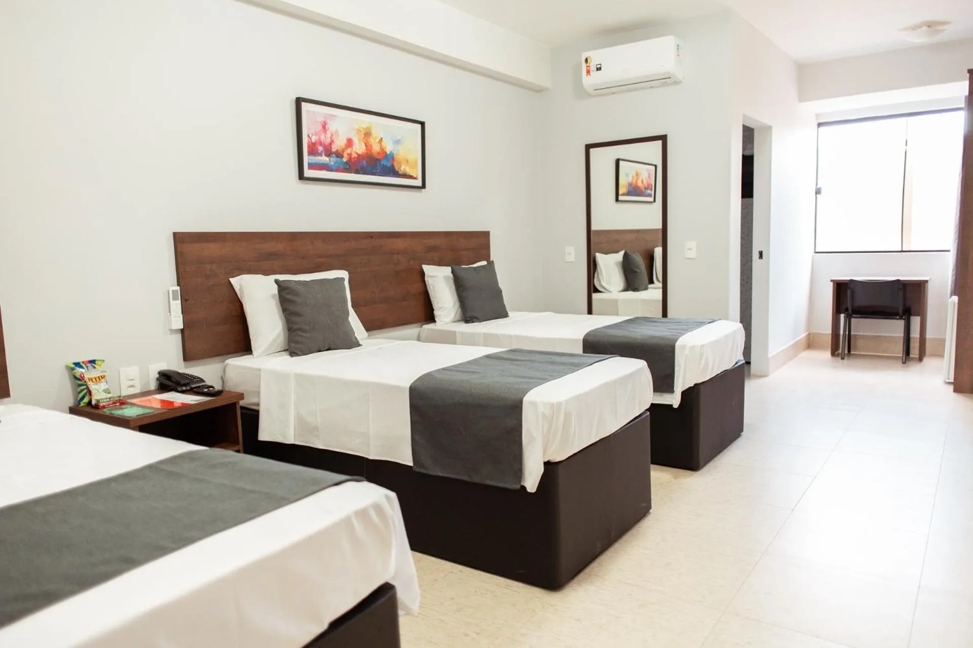 Bed in Roma Hotel by H Hotéis - Airport