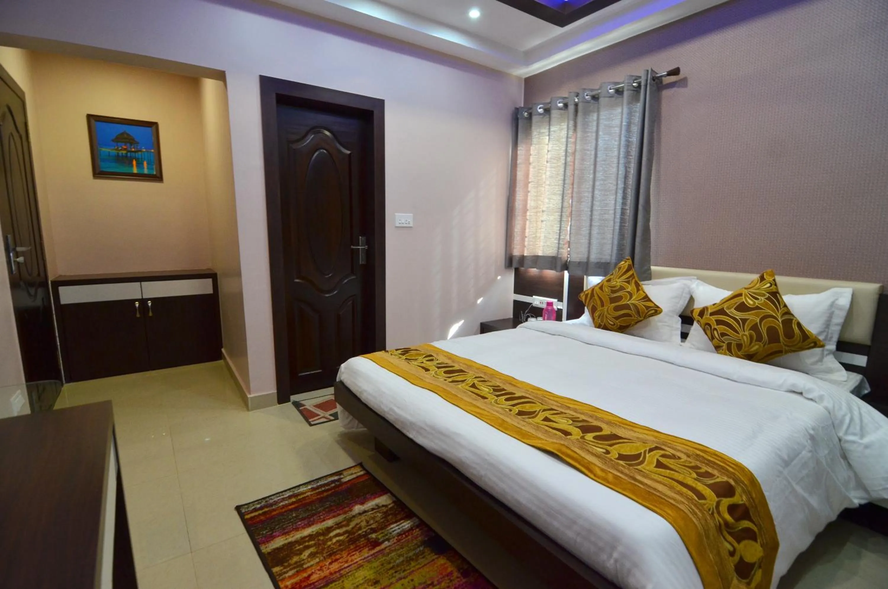 Bed in Tulip Residency