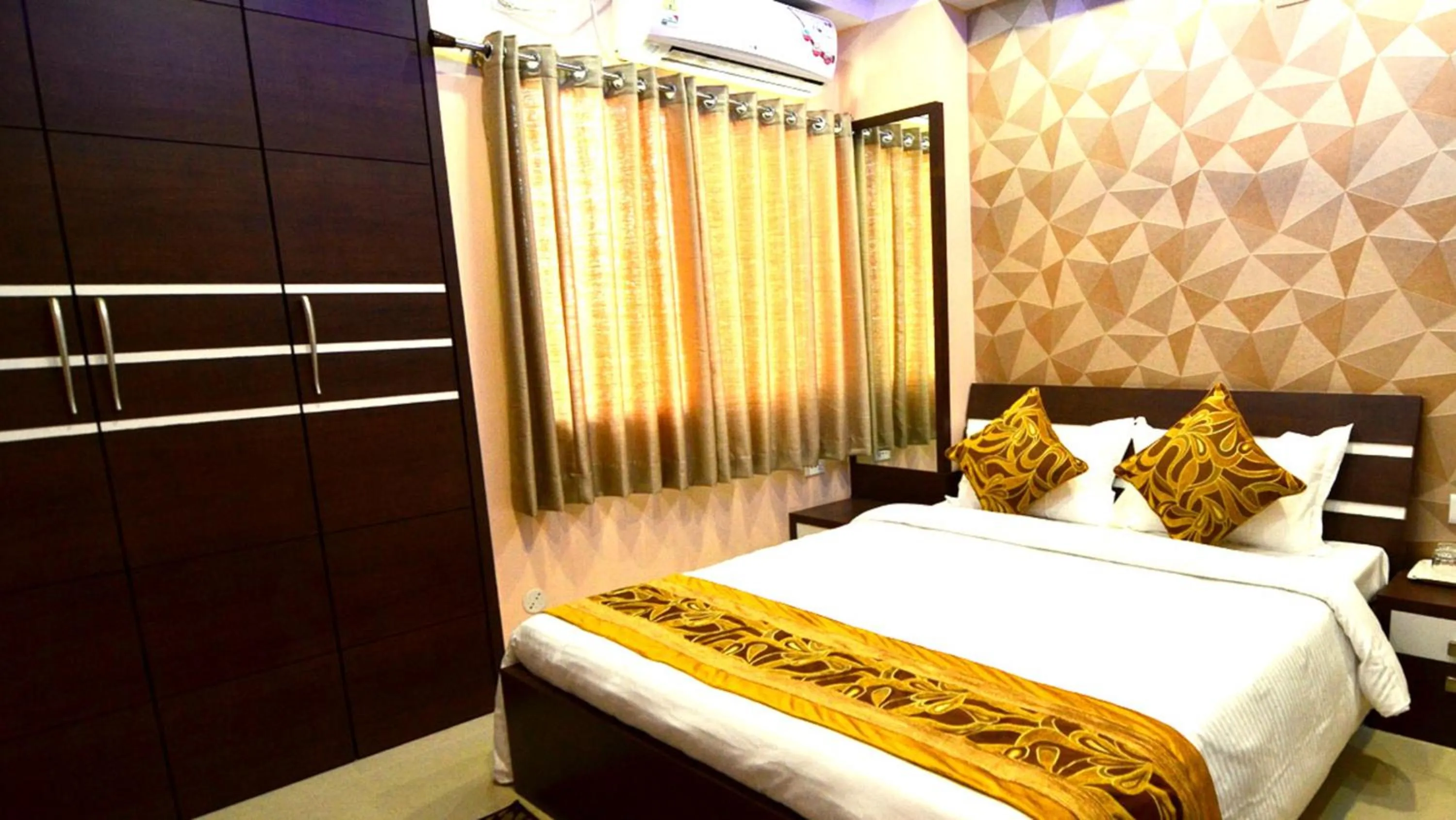 Bed in Tulip Residency