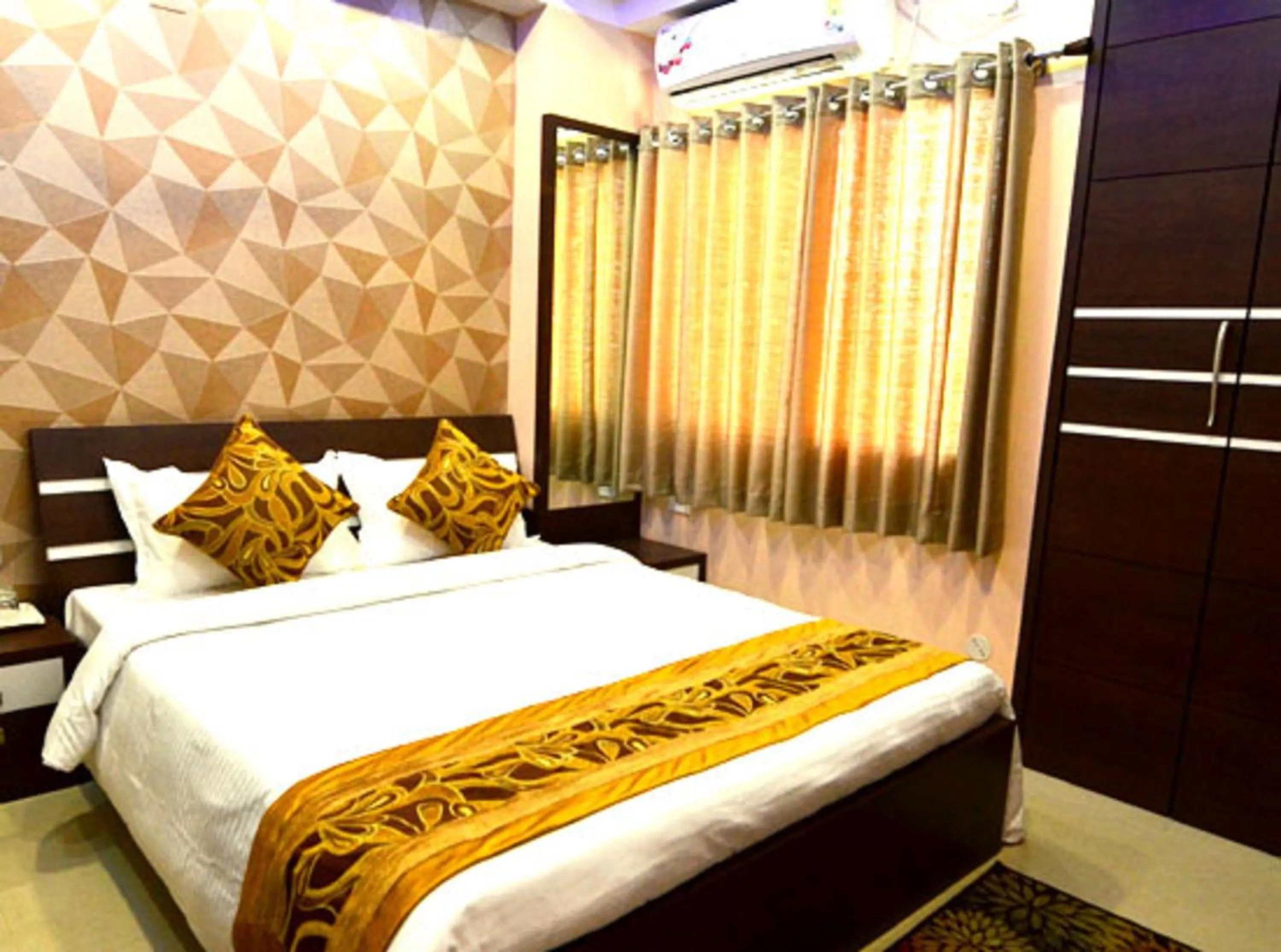 Bed in Tulip Residency