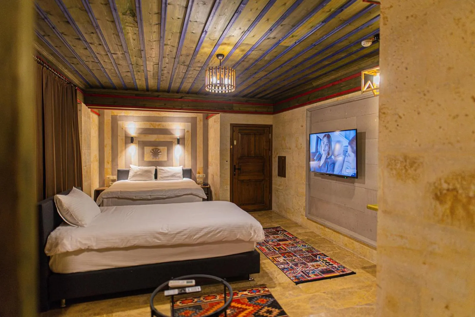 Bed in Uçhisar Premium