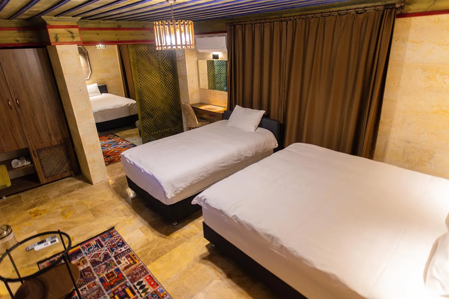 Bed in Uçhisar Premium