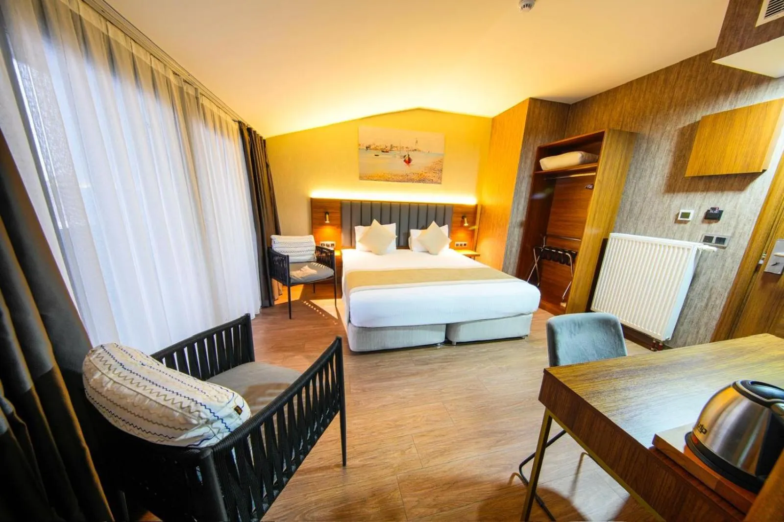 Photo of the whole room, Bed in İSTPORT GARDEN HOTELS