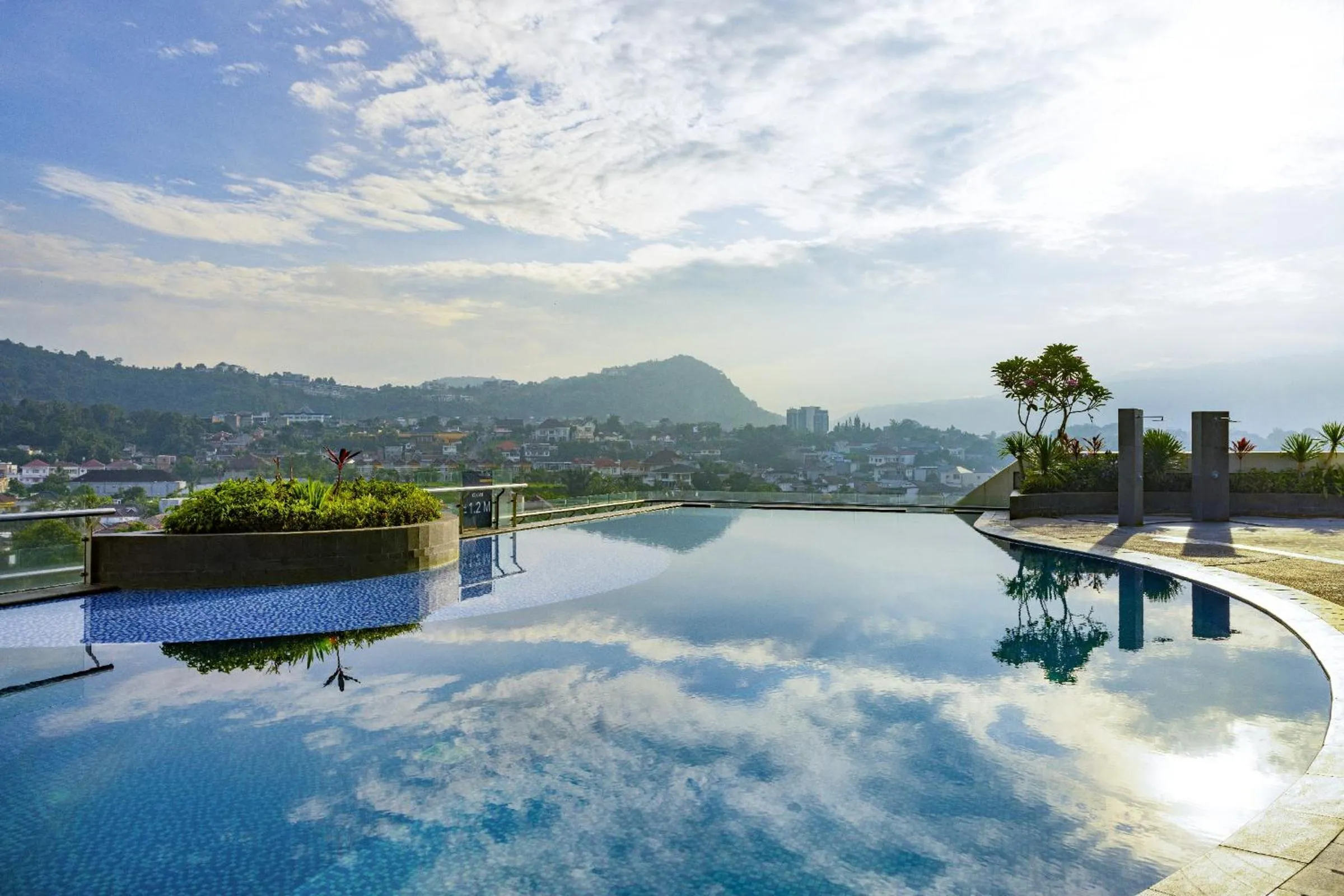 Day in Hotel Santika Premiere Lampung