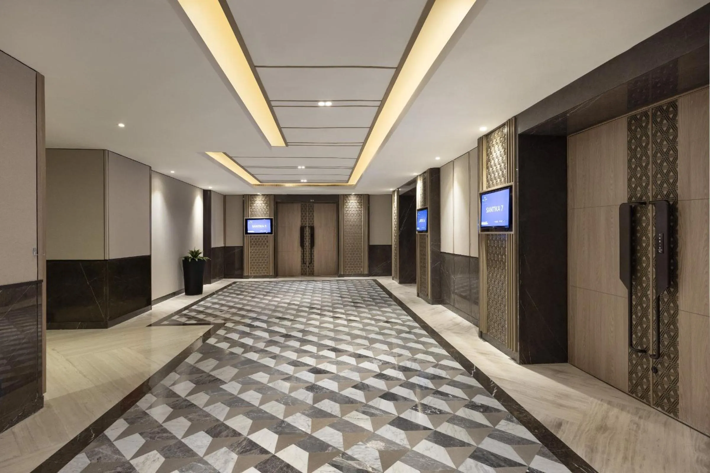 Meeting/conference room in Hotel Santika Premiere Lampung