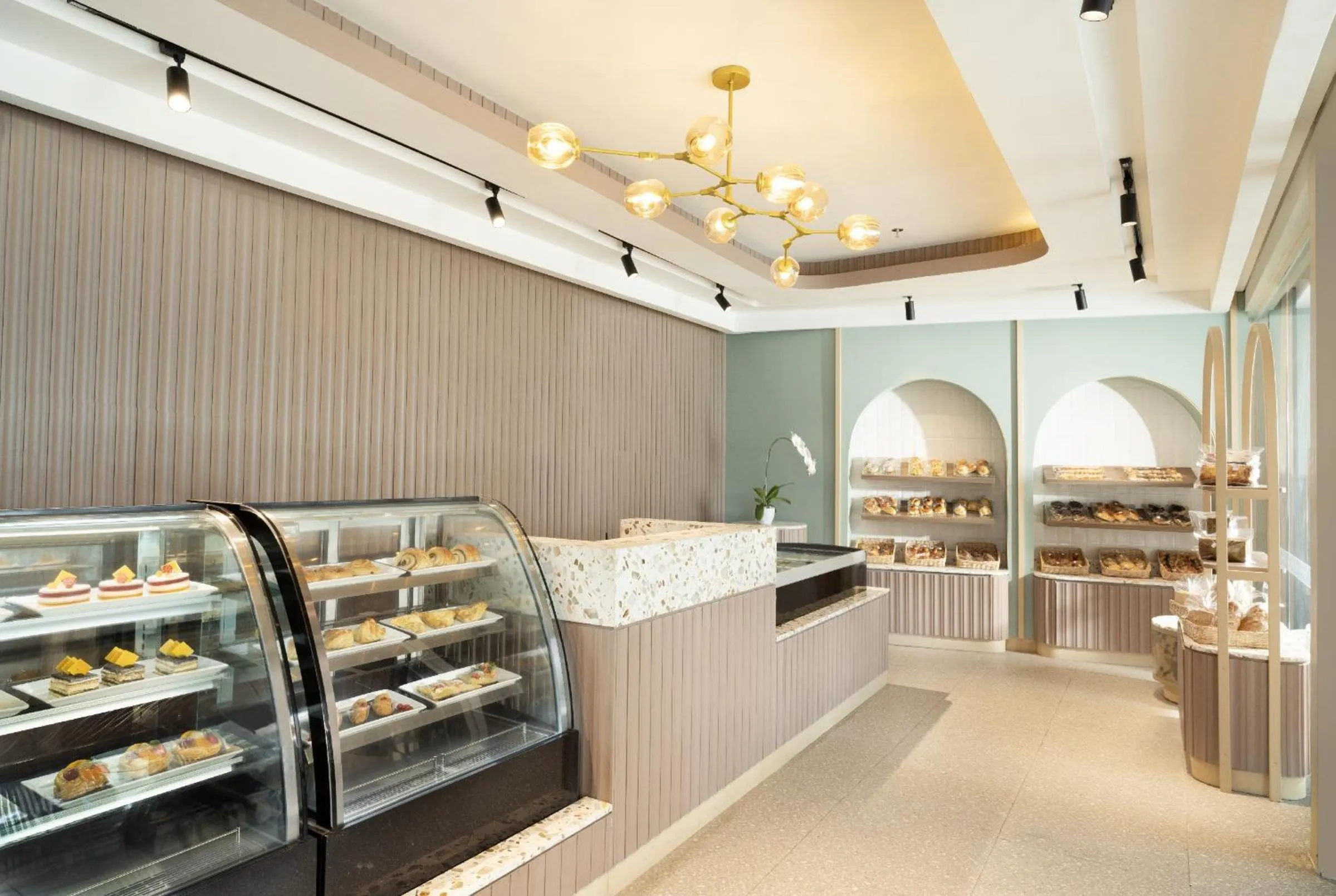 Food and drinks in Hotel Santika Premiere Lampung