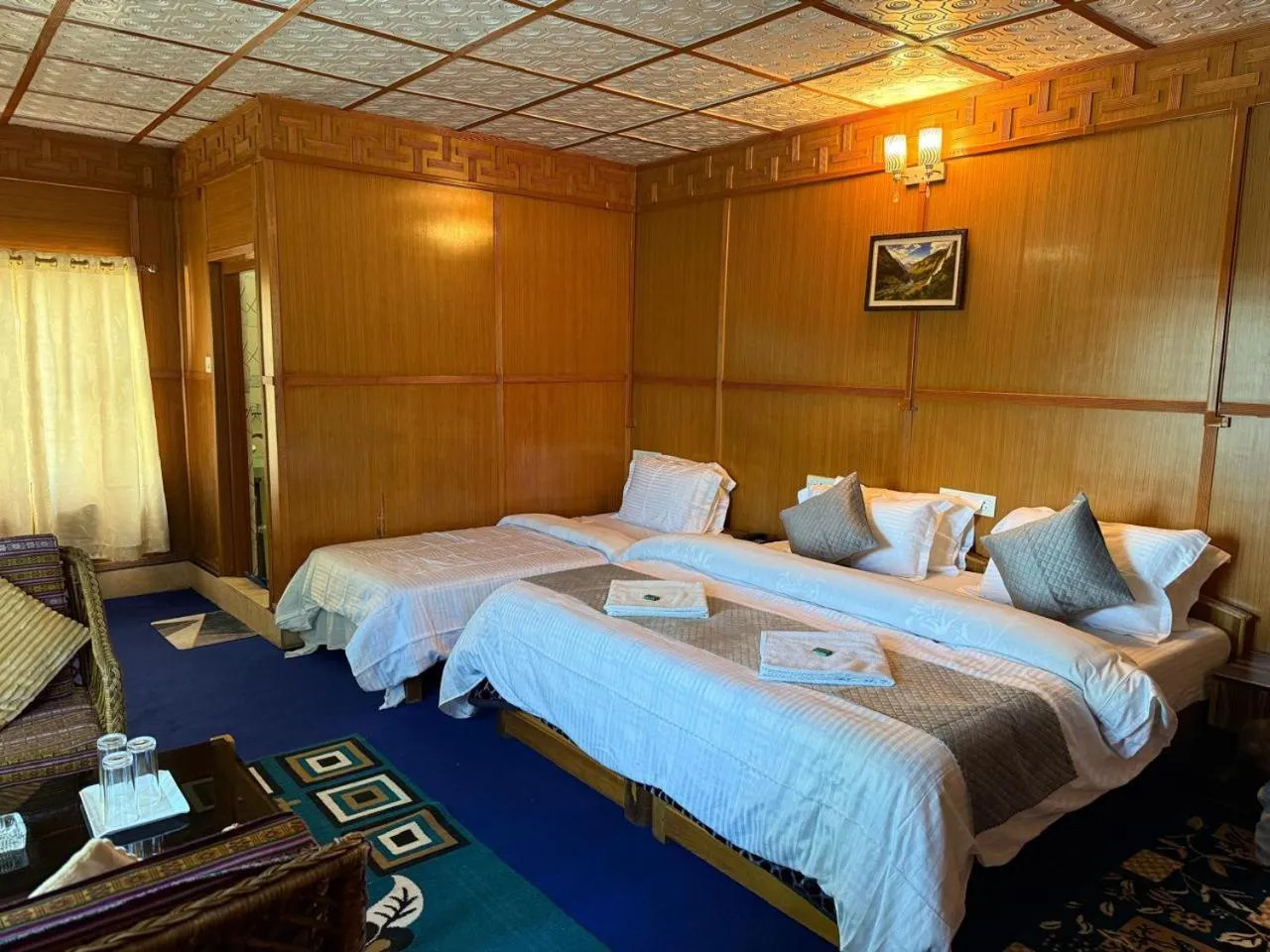 Bed in Hotel Tawang Holiday