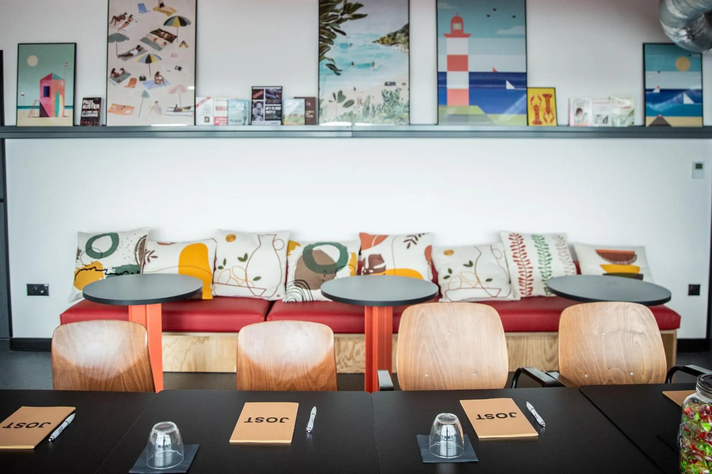 Meeting/conference room in JOST Hôtel Le Havre Centre Gare