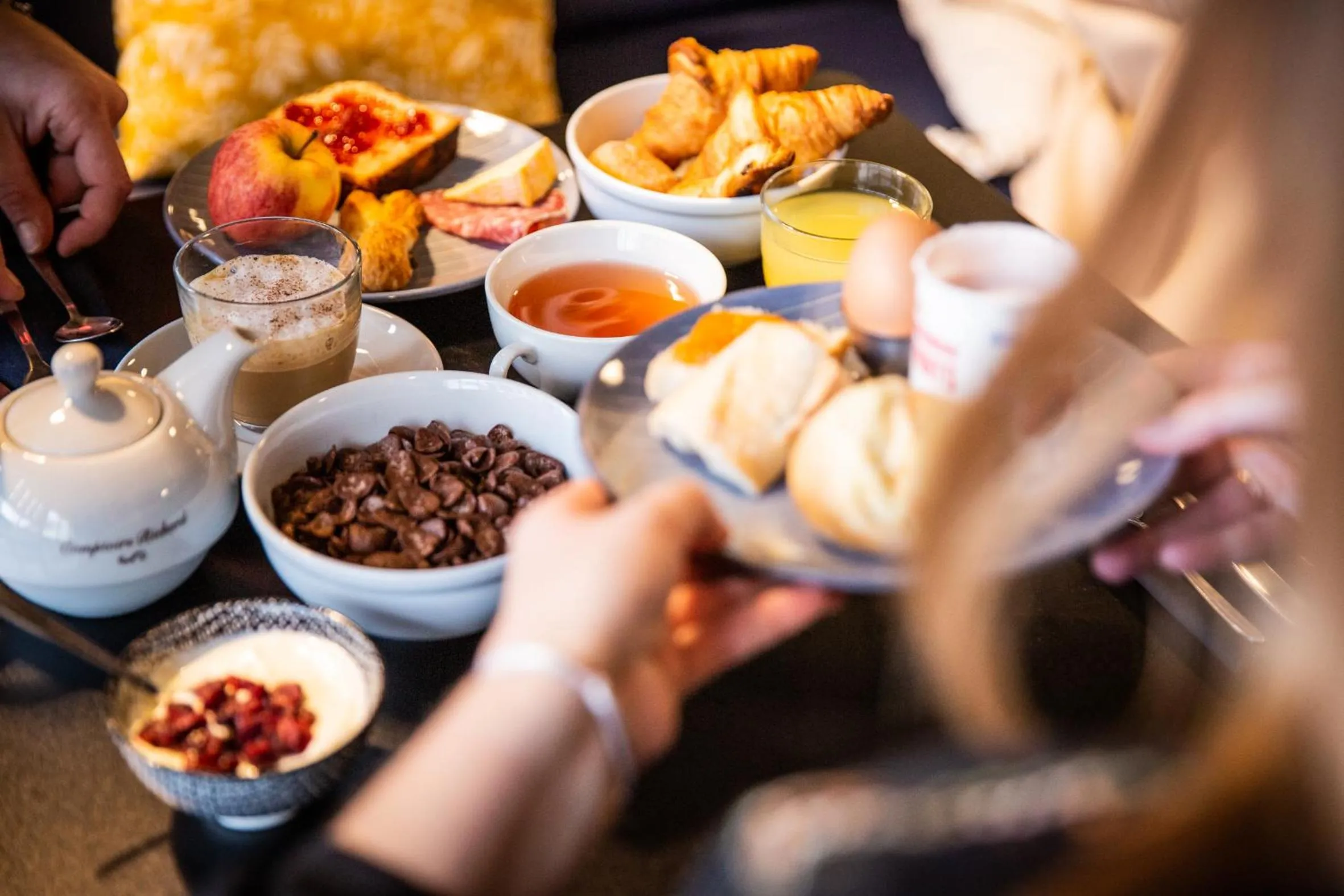 Breakfast in JOST Hôtel Le Havre Centre Gare