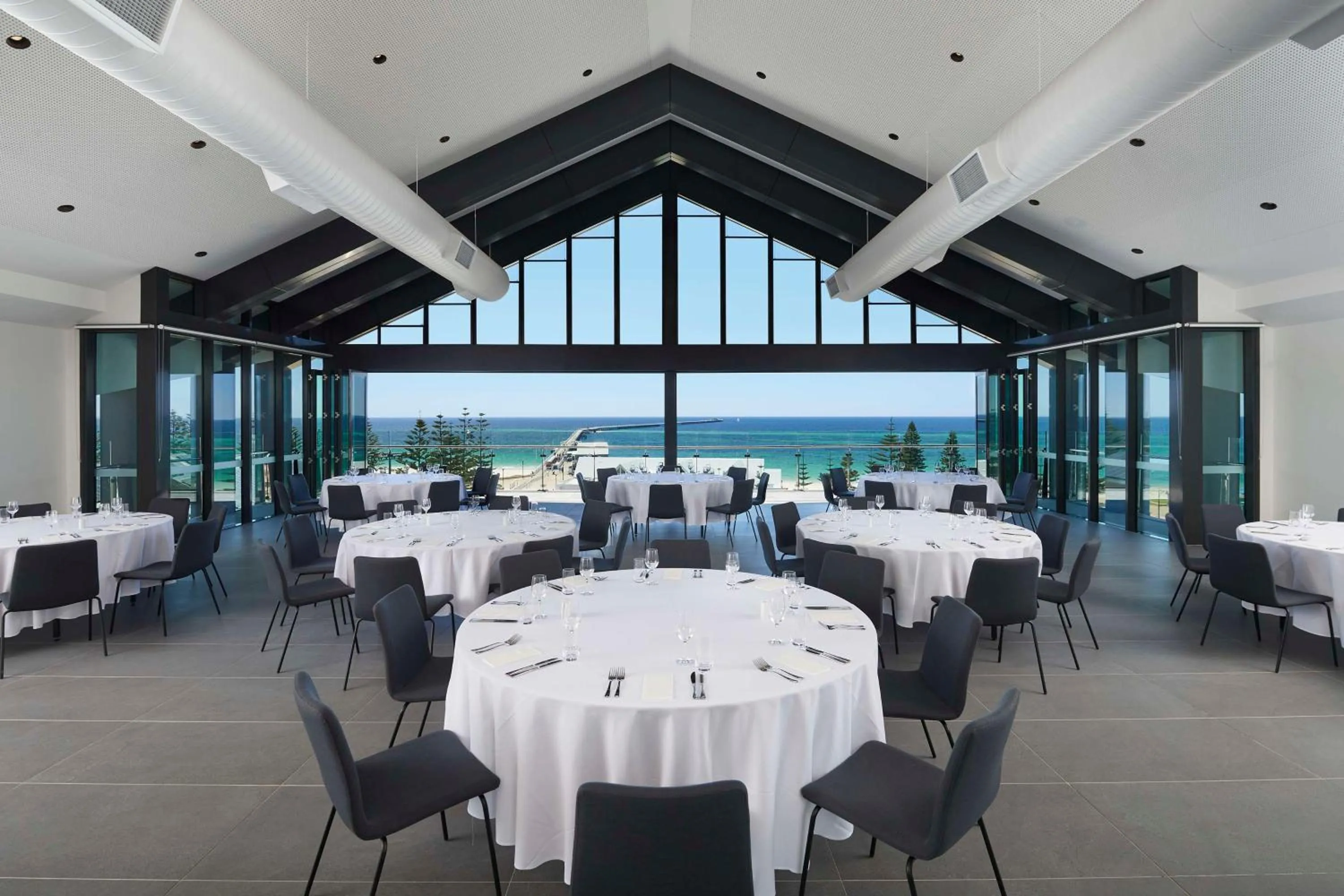 Meeting/conference room in Hilton Garden Inn Busselton