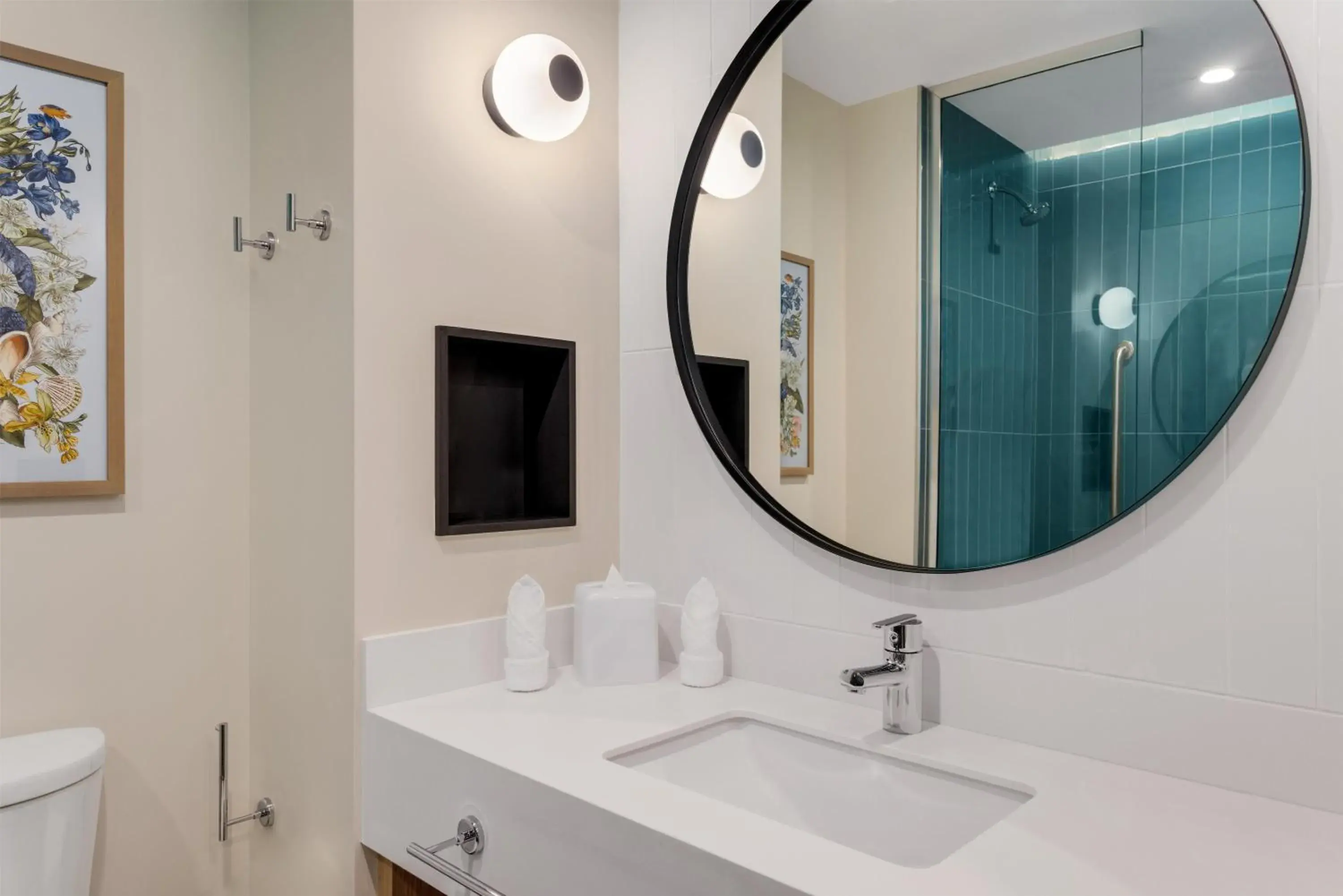 Bathroom in Hampton By Hilton Guanacaste Airport Bathroom in Hampton By Hilton Guanacaste Airport