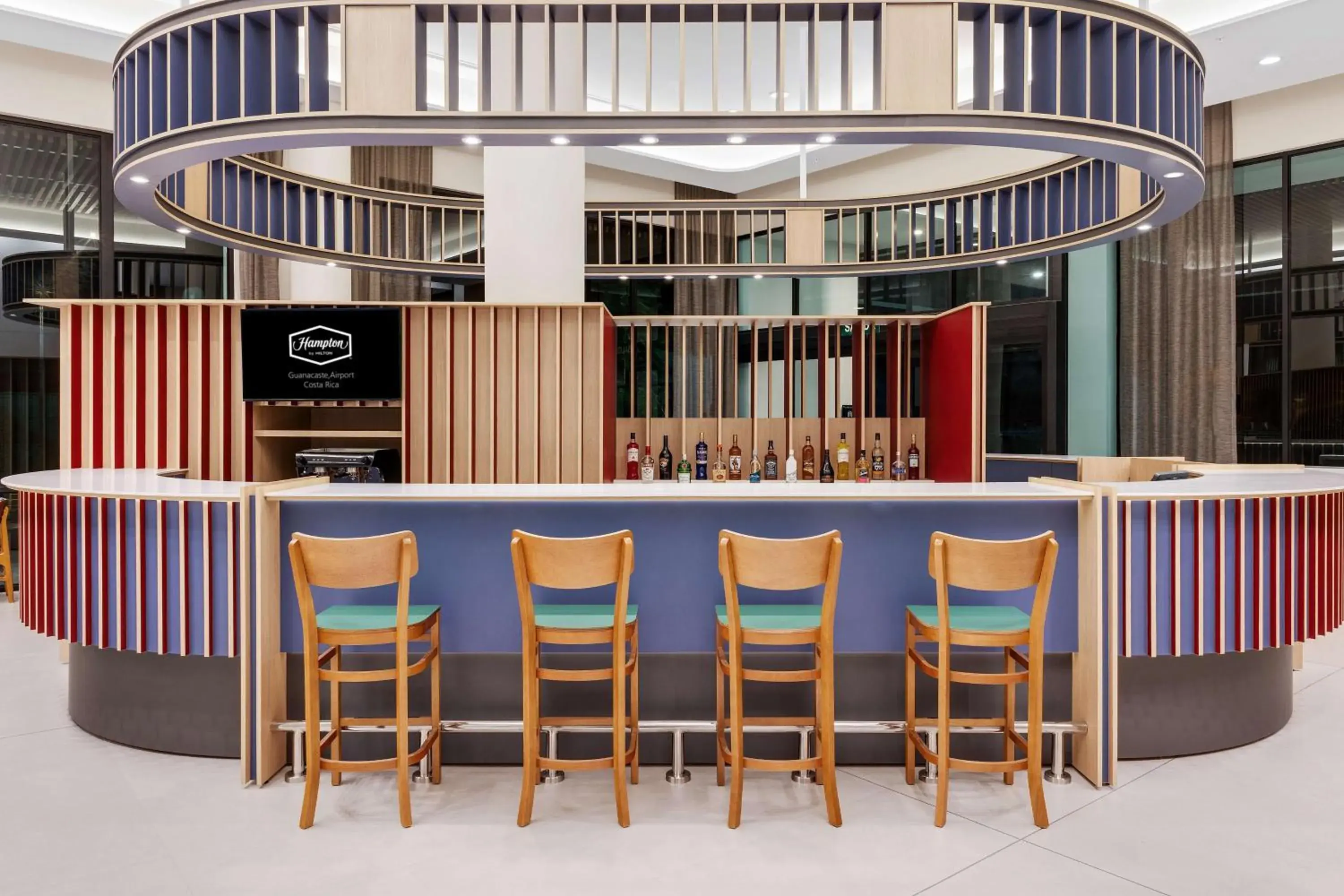 Lounge or bar in Hampton By Hilton Guanacaste Airport Lounge or bar in Hampton By Hilton Guanacaste Airport