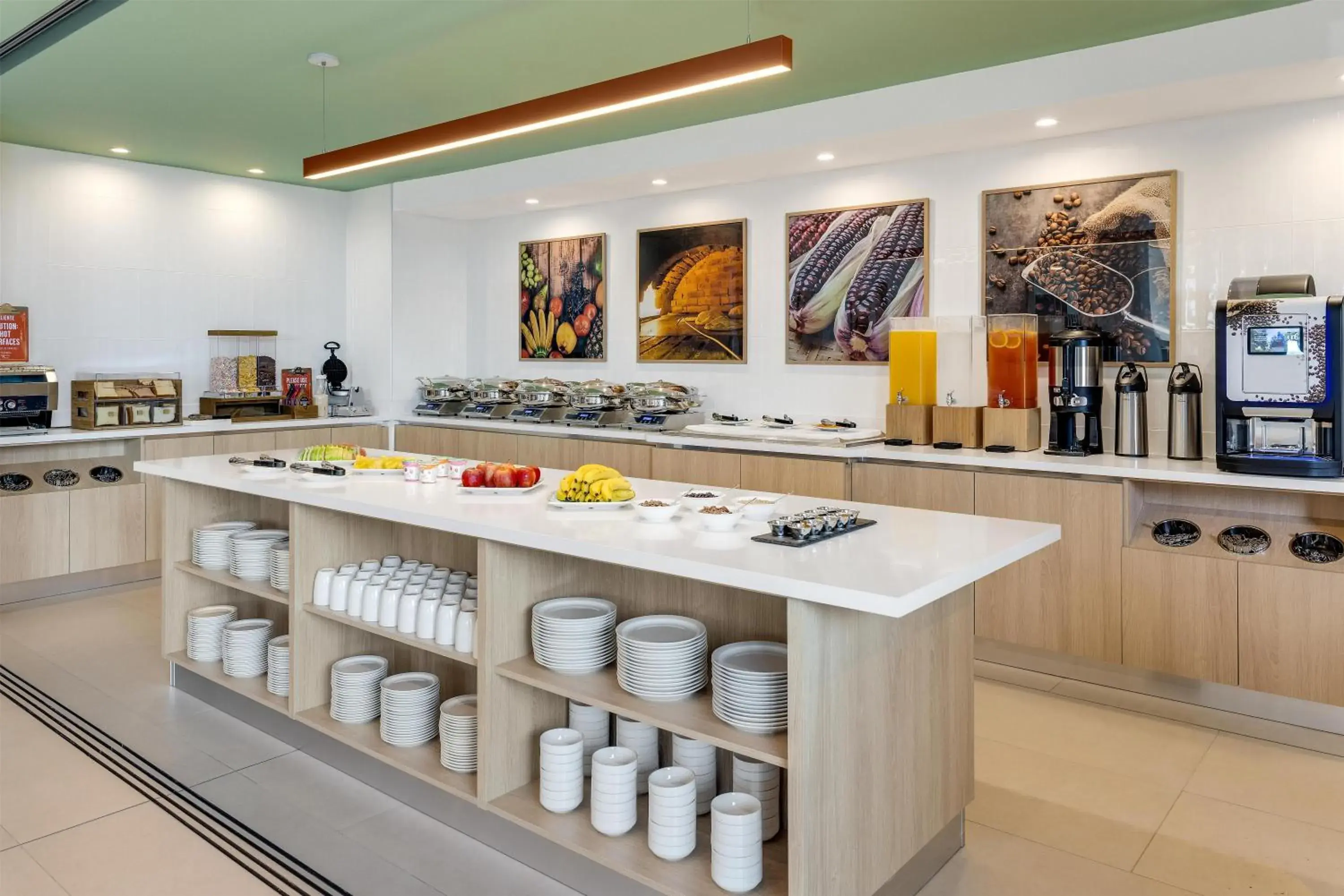 Breakfast in Hampton By Hilton Guanacaste Airport Breakfast in Hampton By Hilton Guanacaste Airport