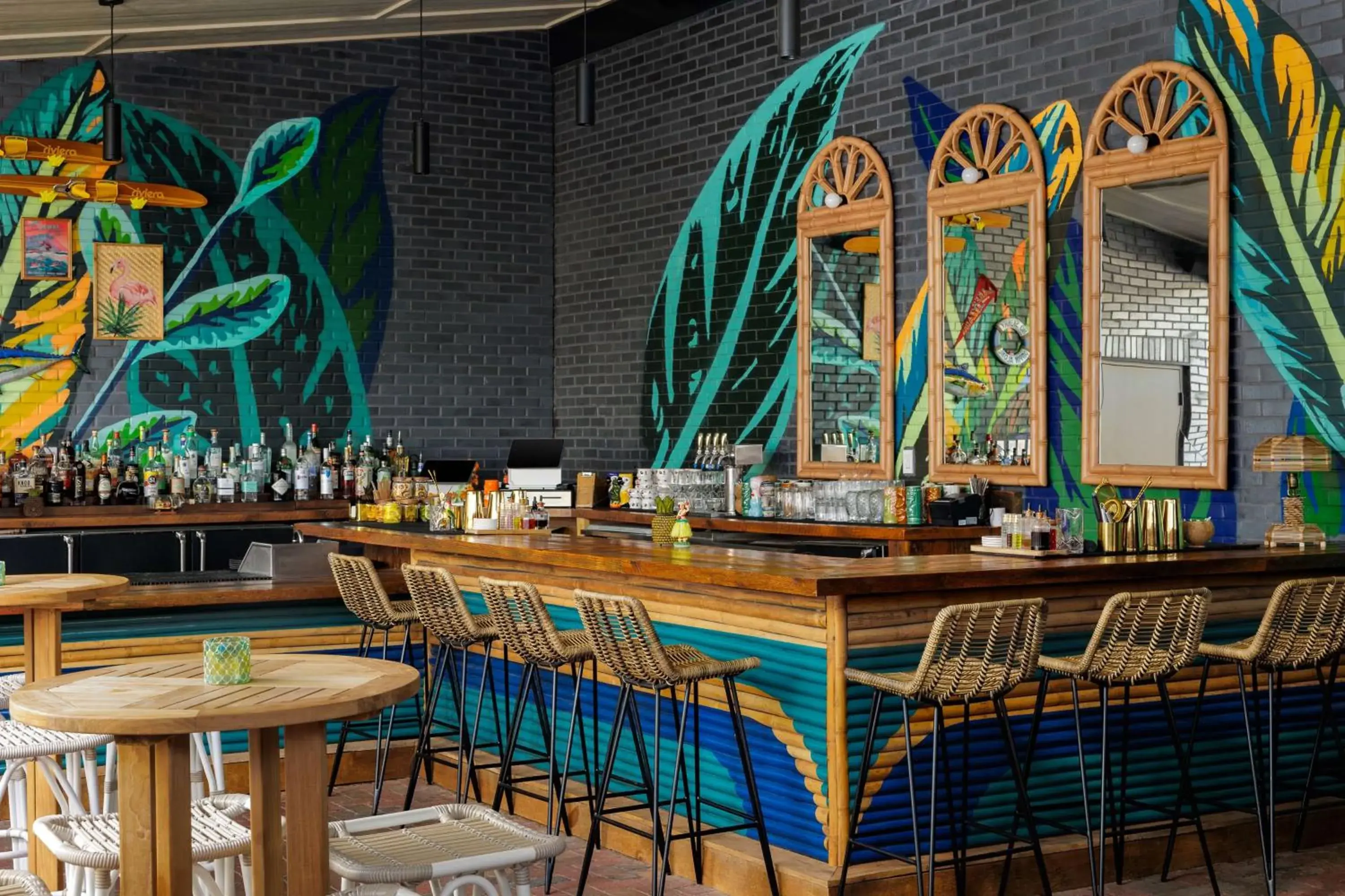 Lounge or bar in Motto By Hilton Bentonville Downtown Lounge or bar in Motto By Hilton Bentonville Downtown