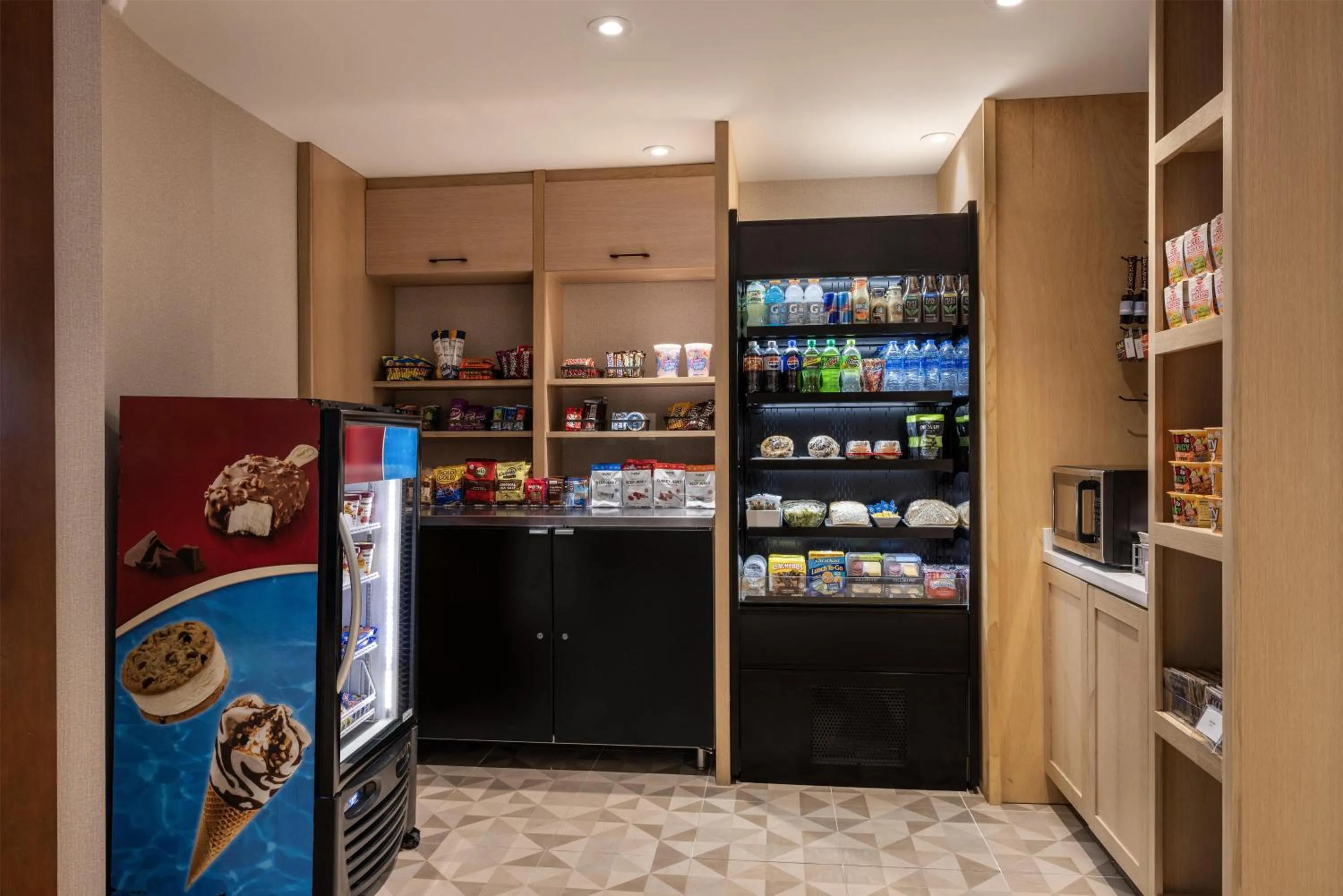 Lobby or reception in Hyatt Place Detroit/Utica