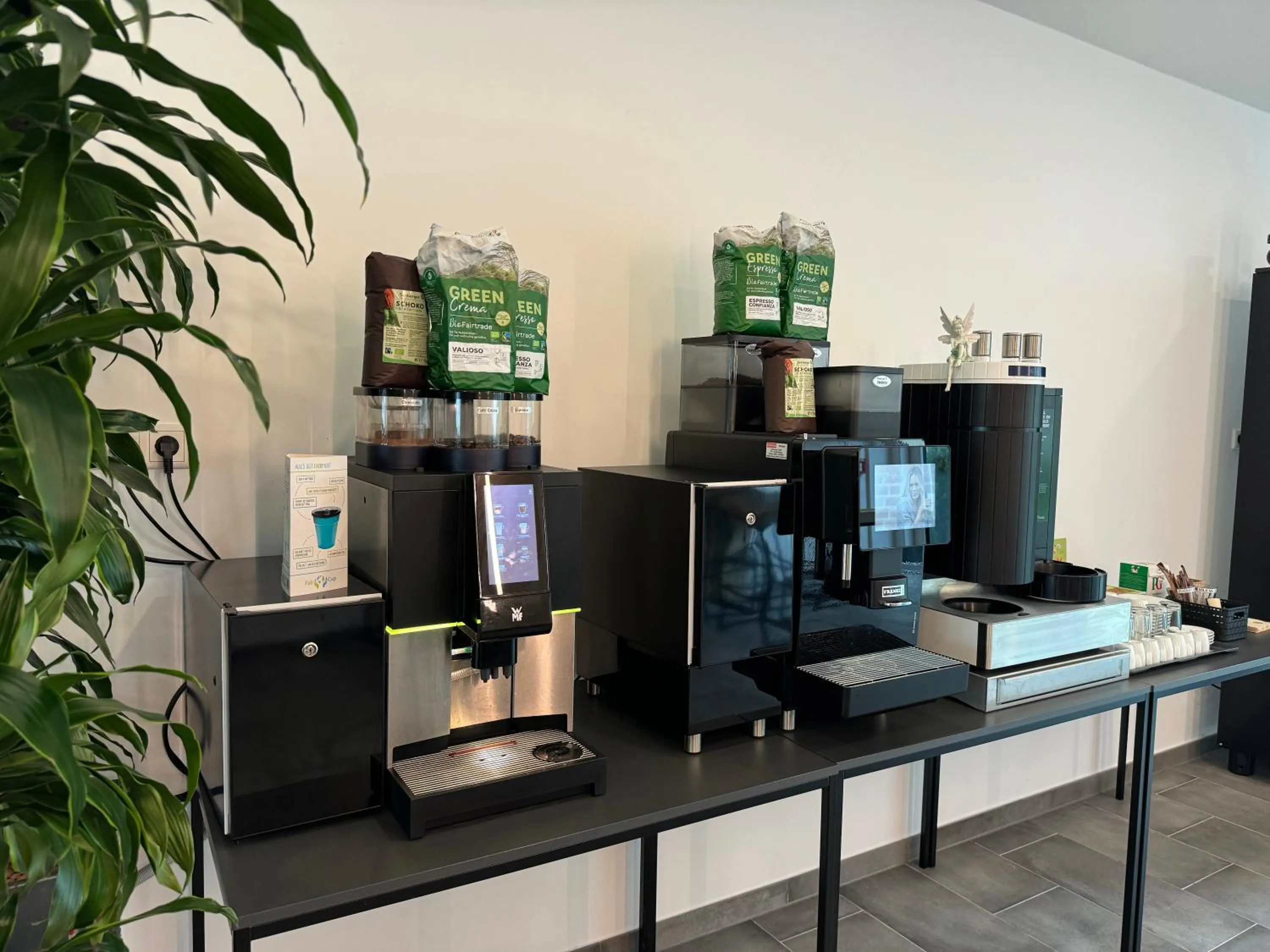 Coffee/tea facilities in Fair n Square Hotel 24 Stunden Self-Check In