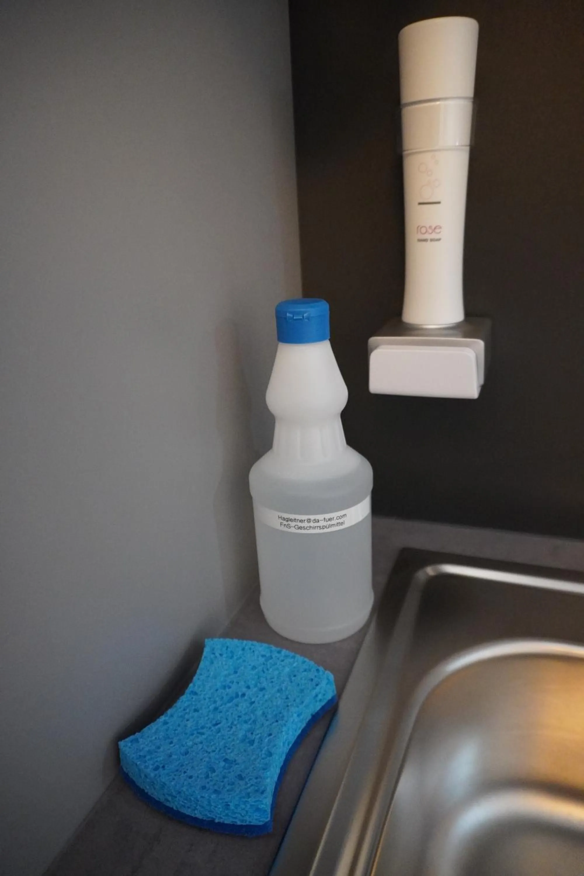 kitchen in Fair n Square Hotel 24 Stunden Self-Check In